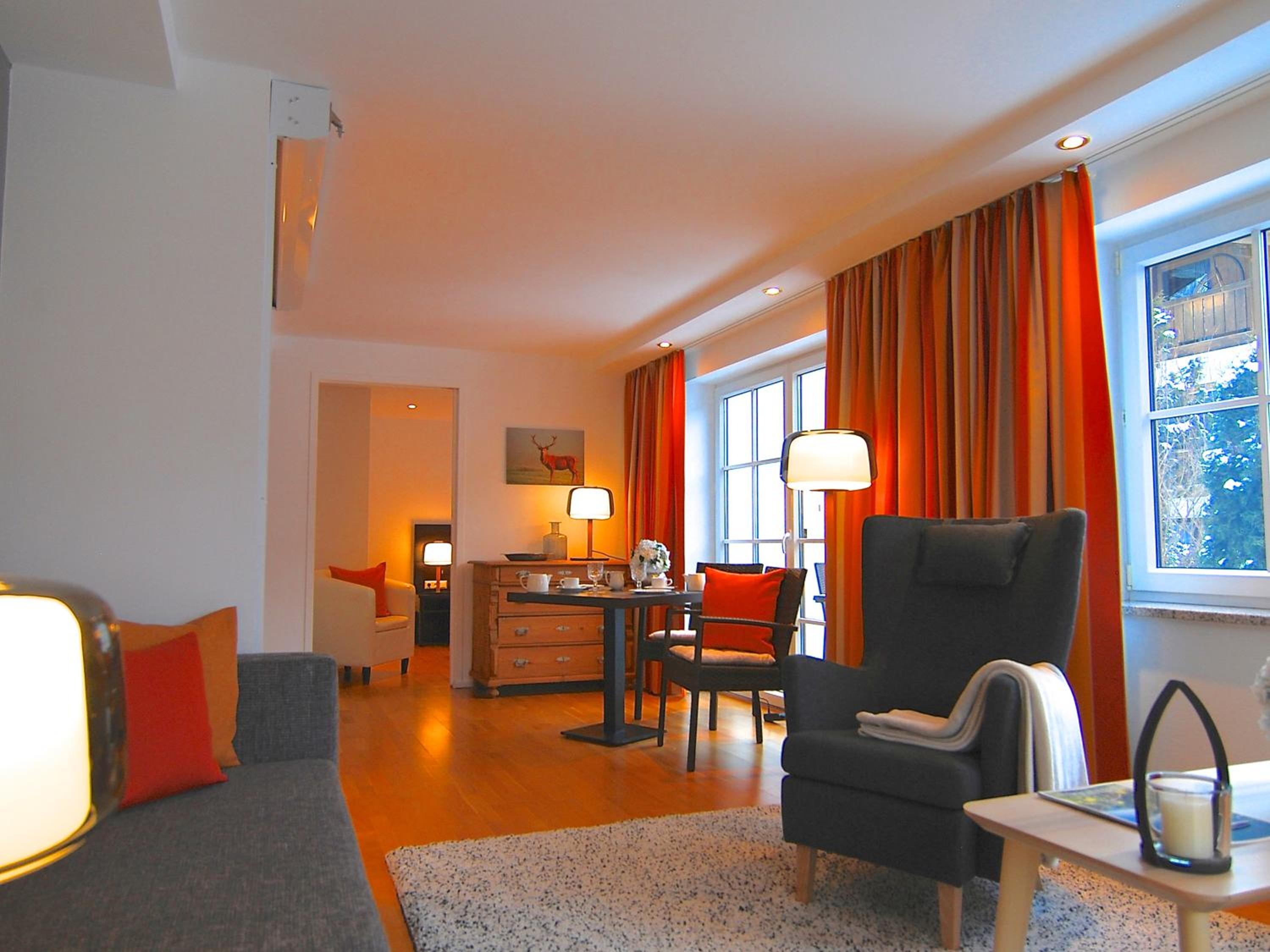 Hubertus Apartments