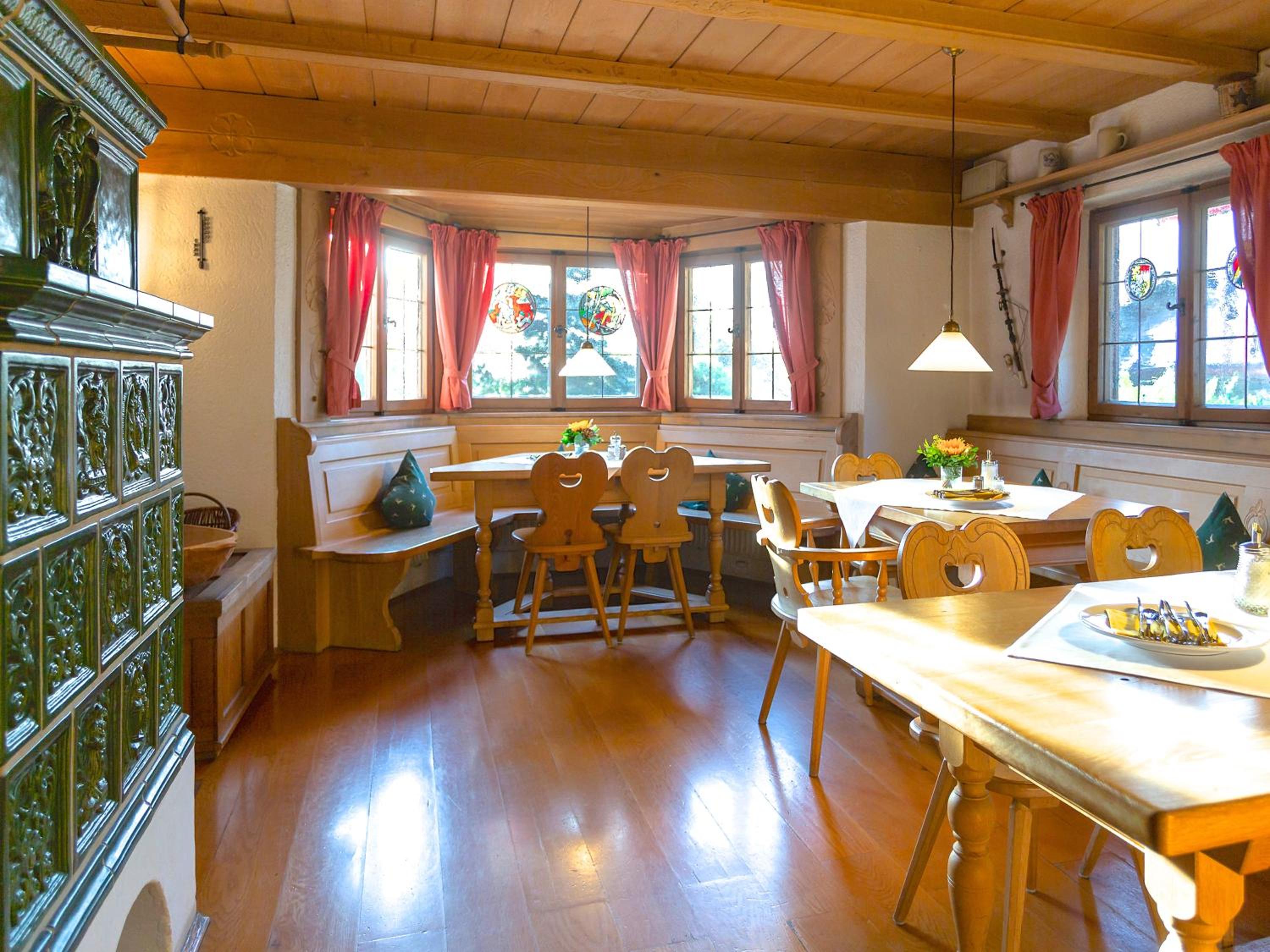 Hubertus Apartments