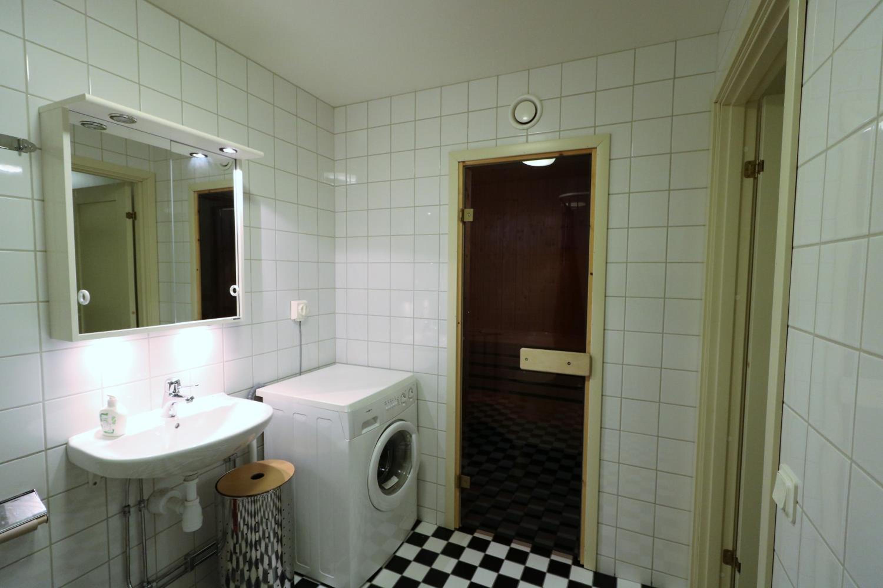 Photo 40