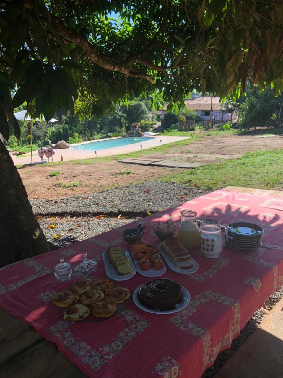 Rancho dos Pássaros Amarelos