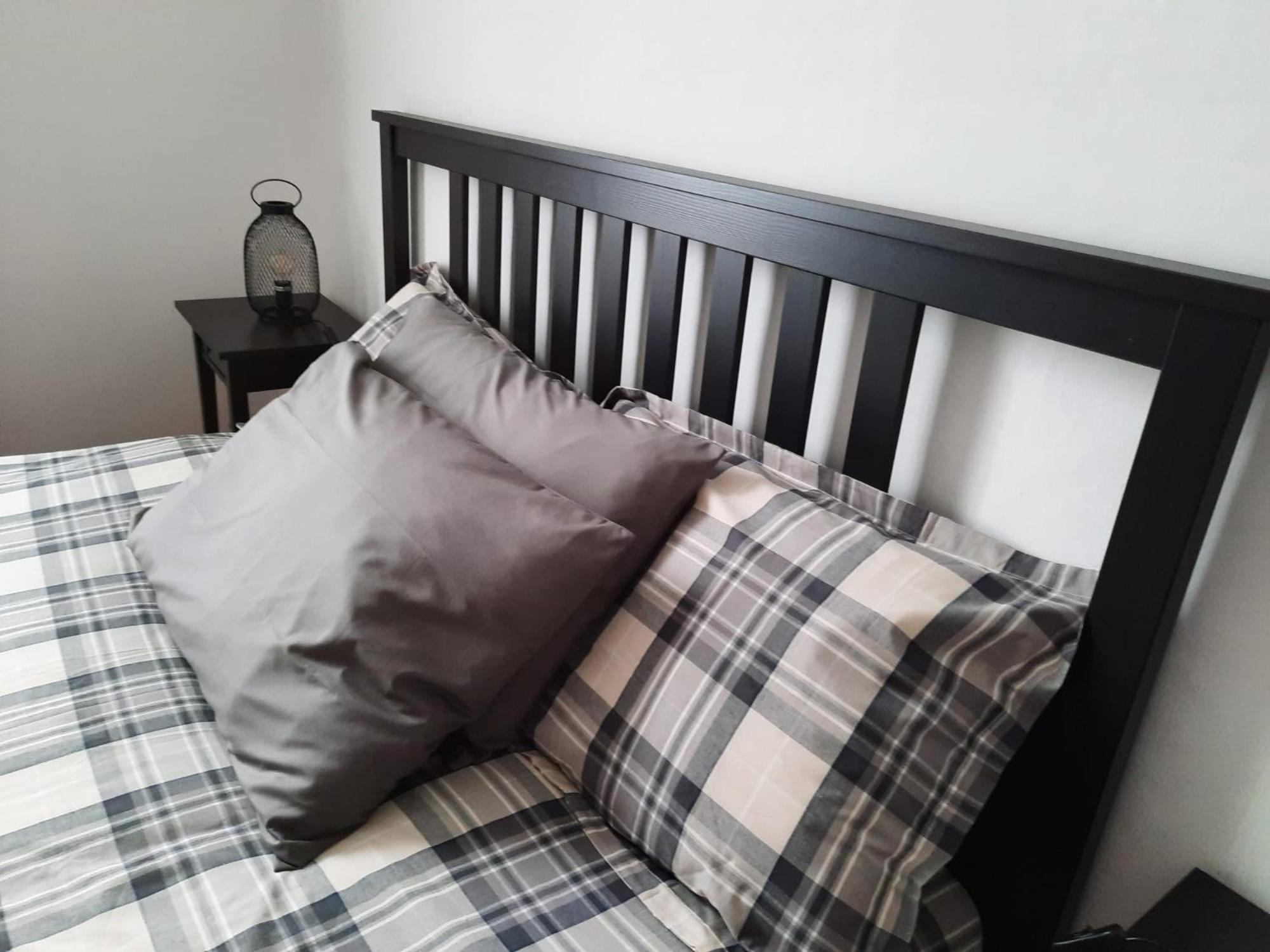 Frankie’s House, 写真 63