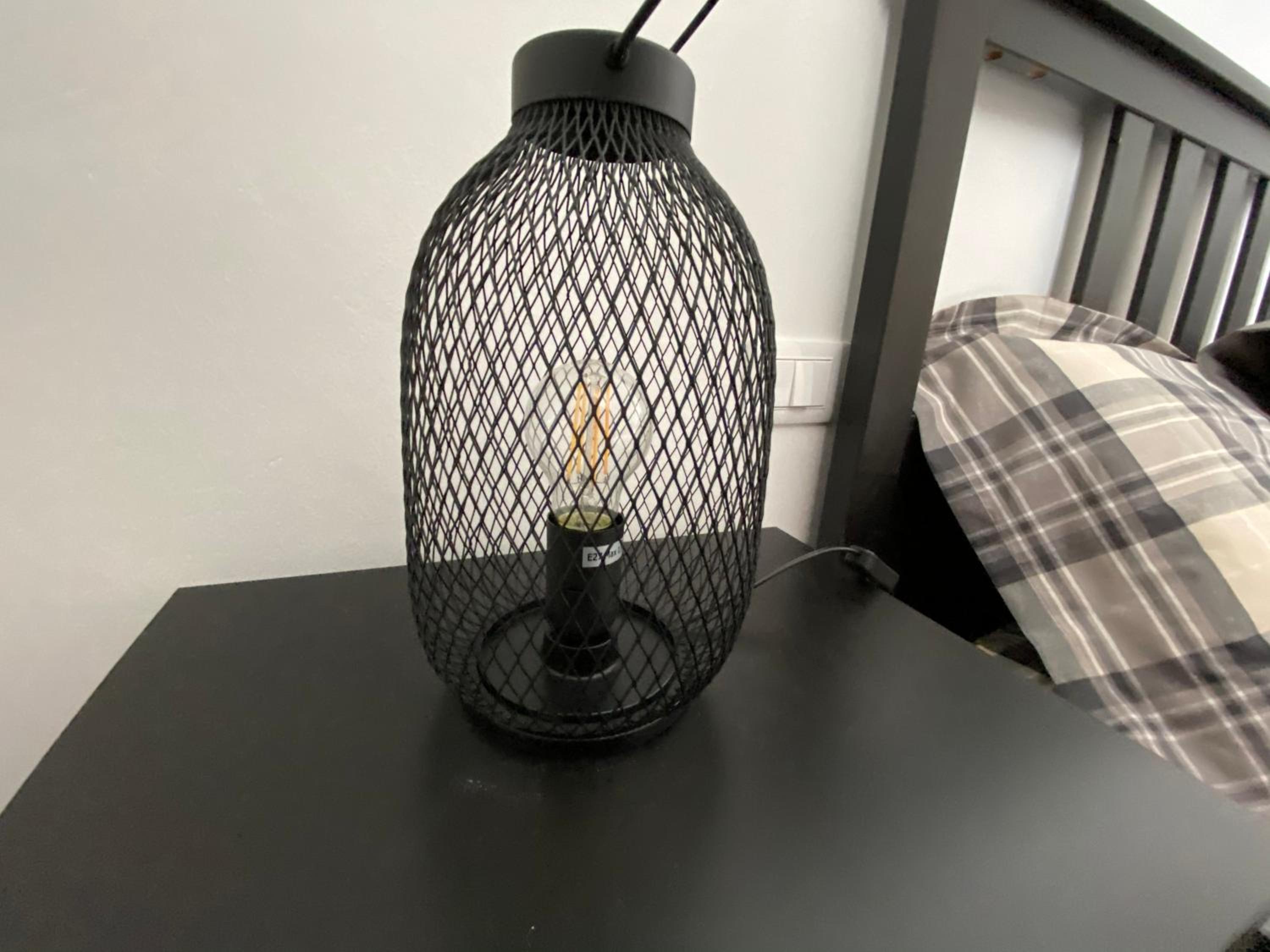 Frankie’s House, 写真 36