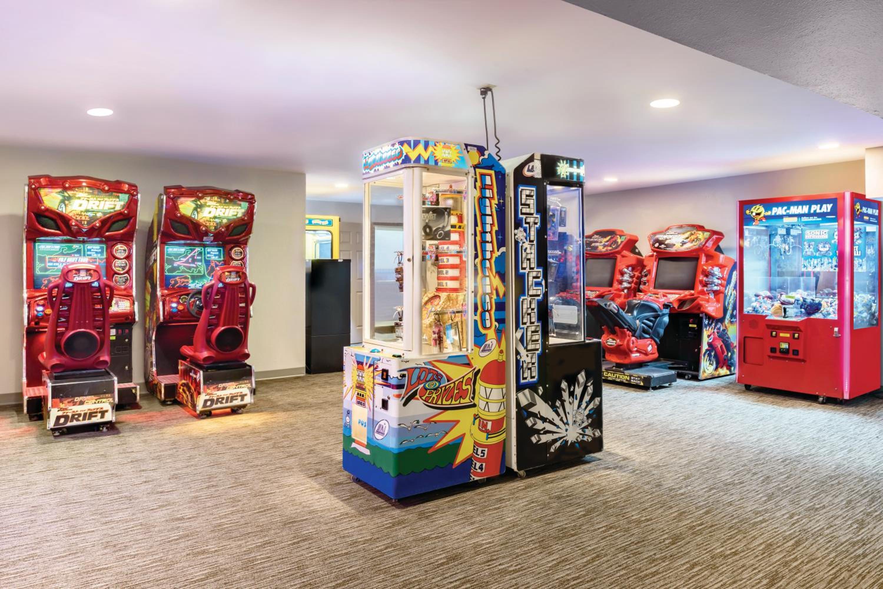 Galena Vacations - Country Inn  Suites by Radisson, Galena, IL - Property Image 6