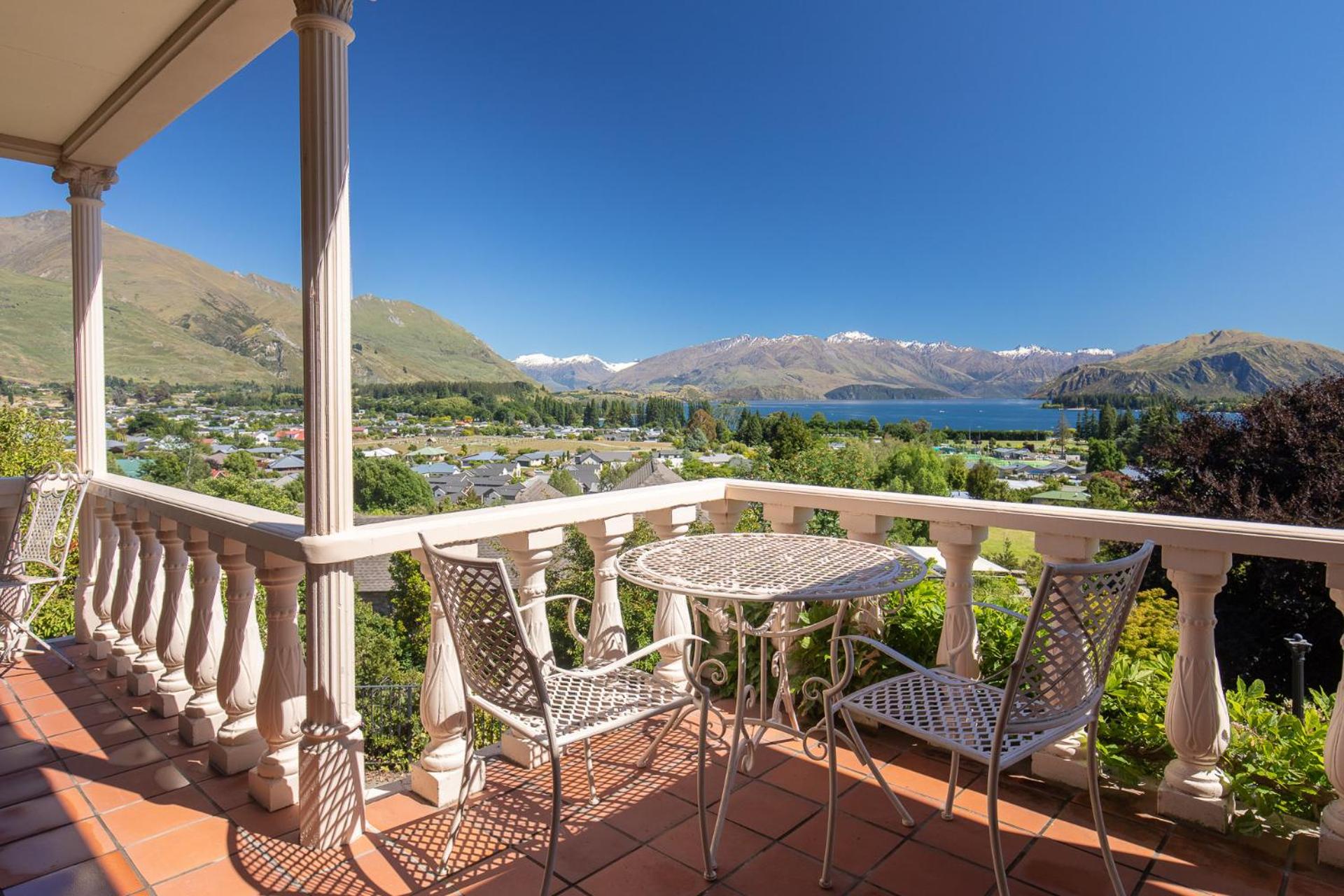 The Manor by Sotheby's Luxury Rental Homes