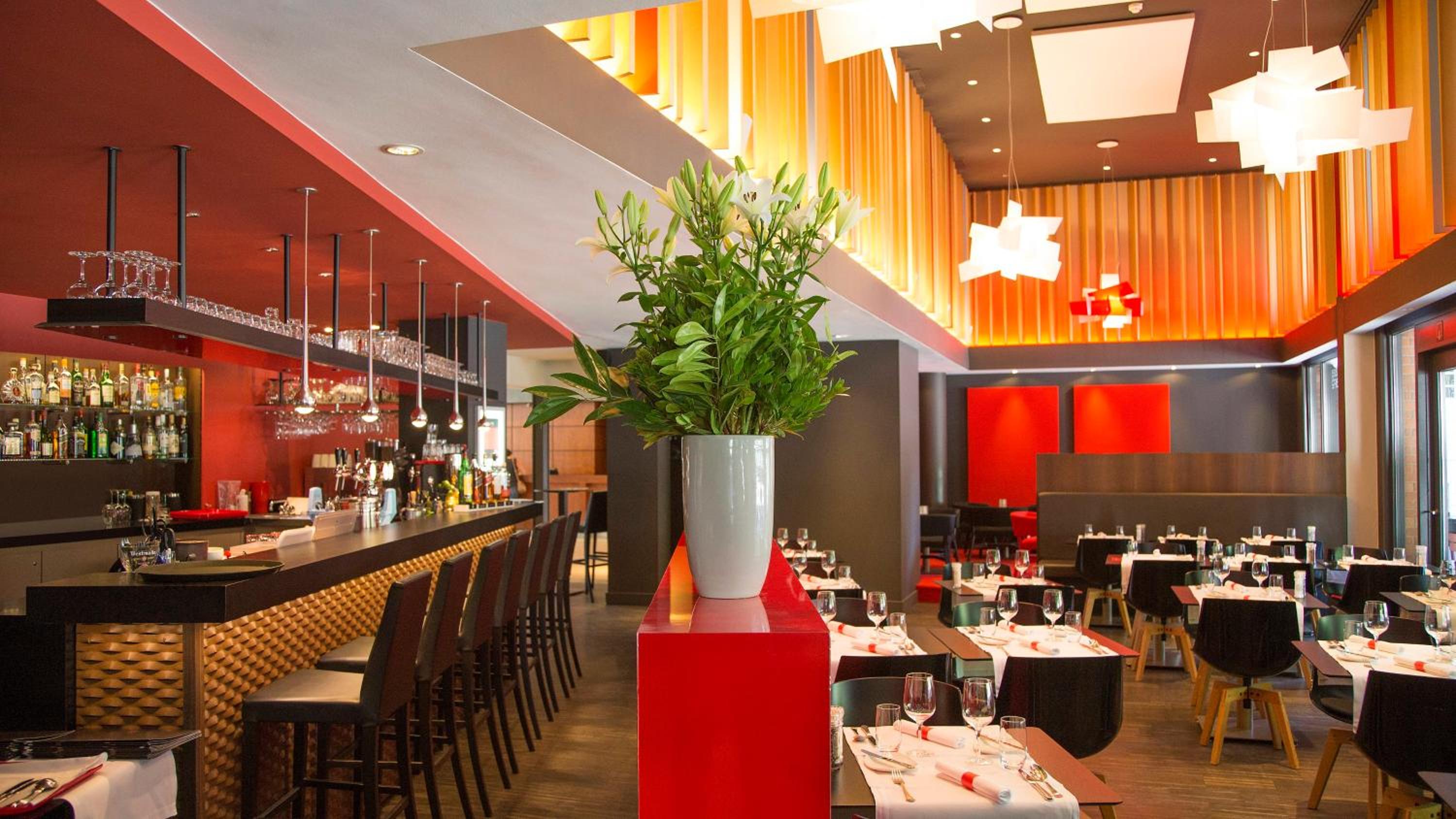 Bruges Vacations - Crowne Plaza Hotel Brugge, an IHG Hotel - Property Image 5