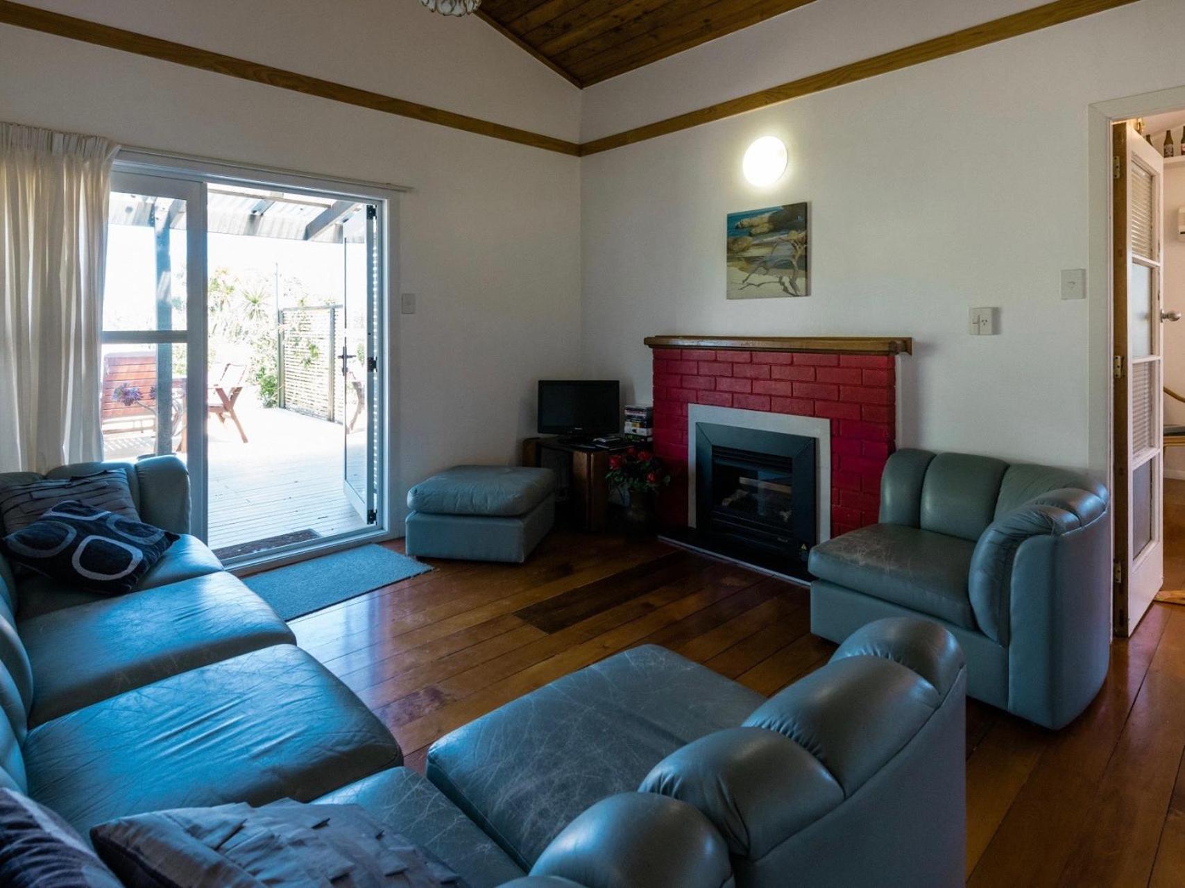 Moa Bach - Blackpool Holiday Home view 3