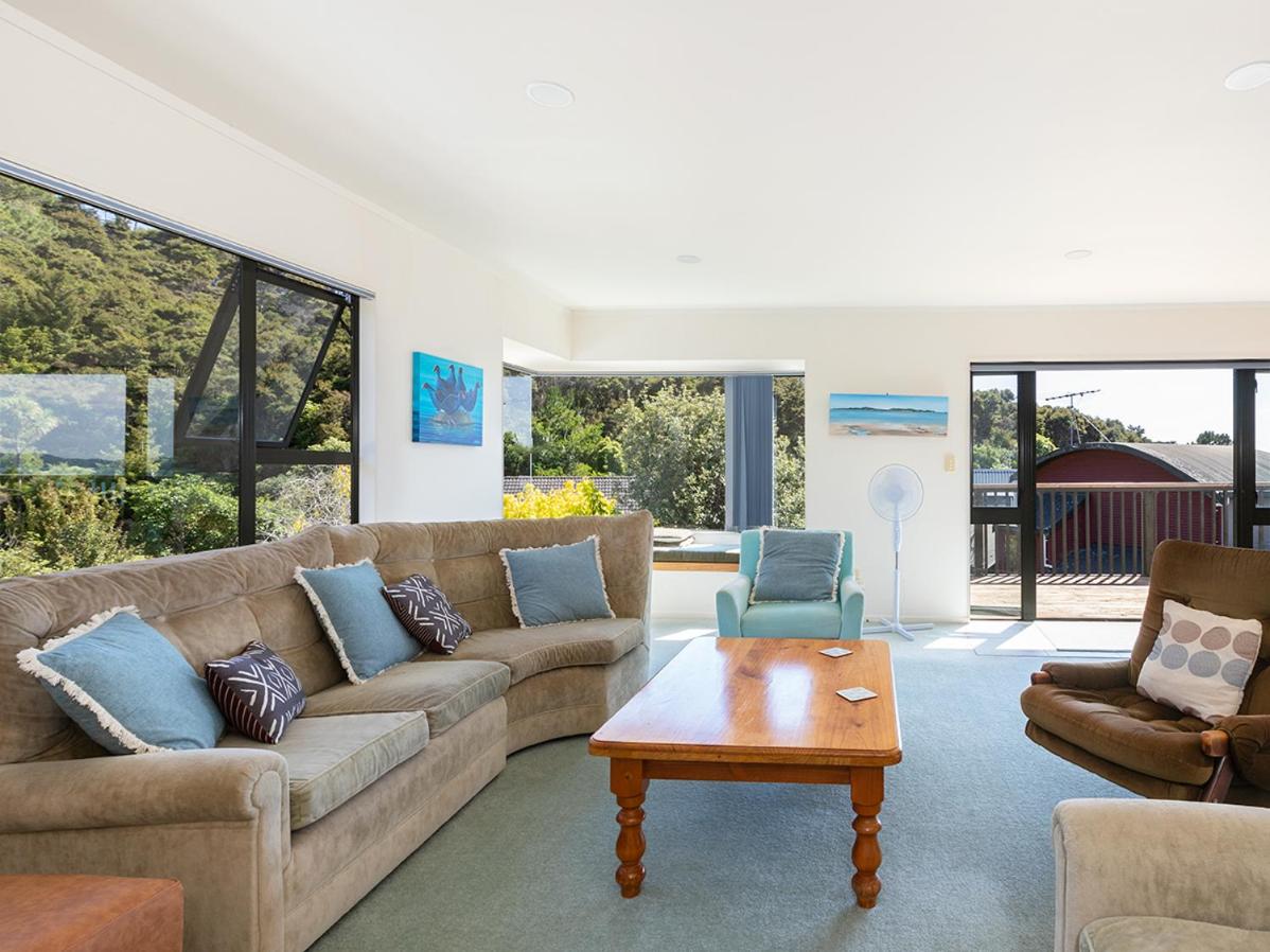 Kawau Vista - Snells Beach Holiday Home view 3