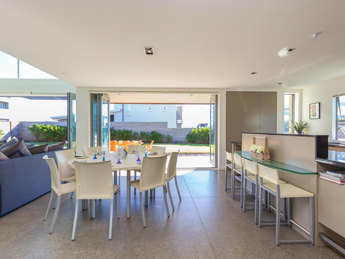 Ocean Escape - Omaha Holiday Home view 5