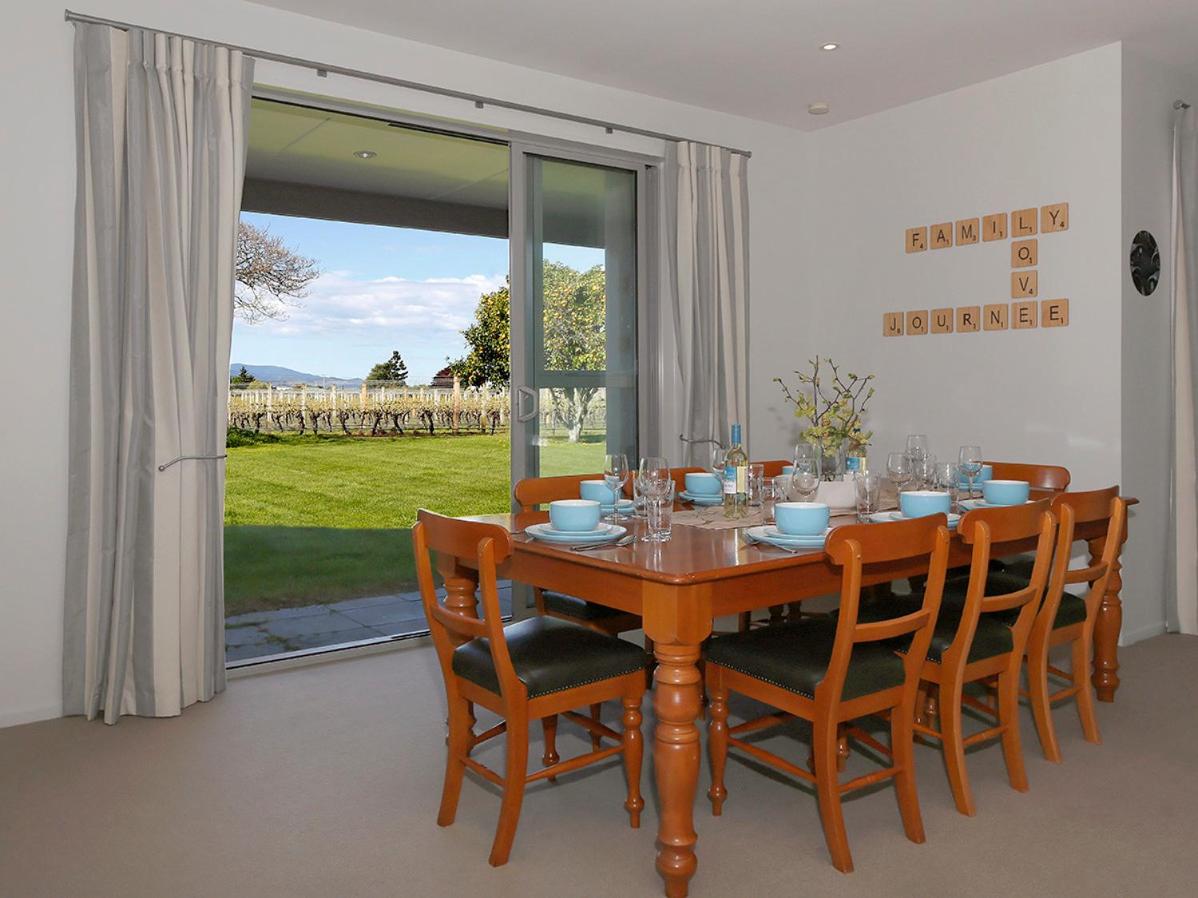 Marlborough Magic - Rapaura Holiday Home view 2