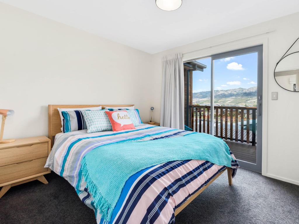 Pisa View Paradise - Cromwell Holiday Home