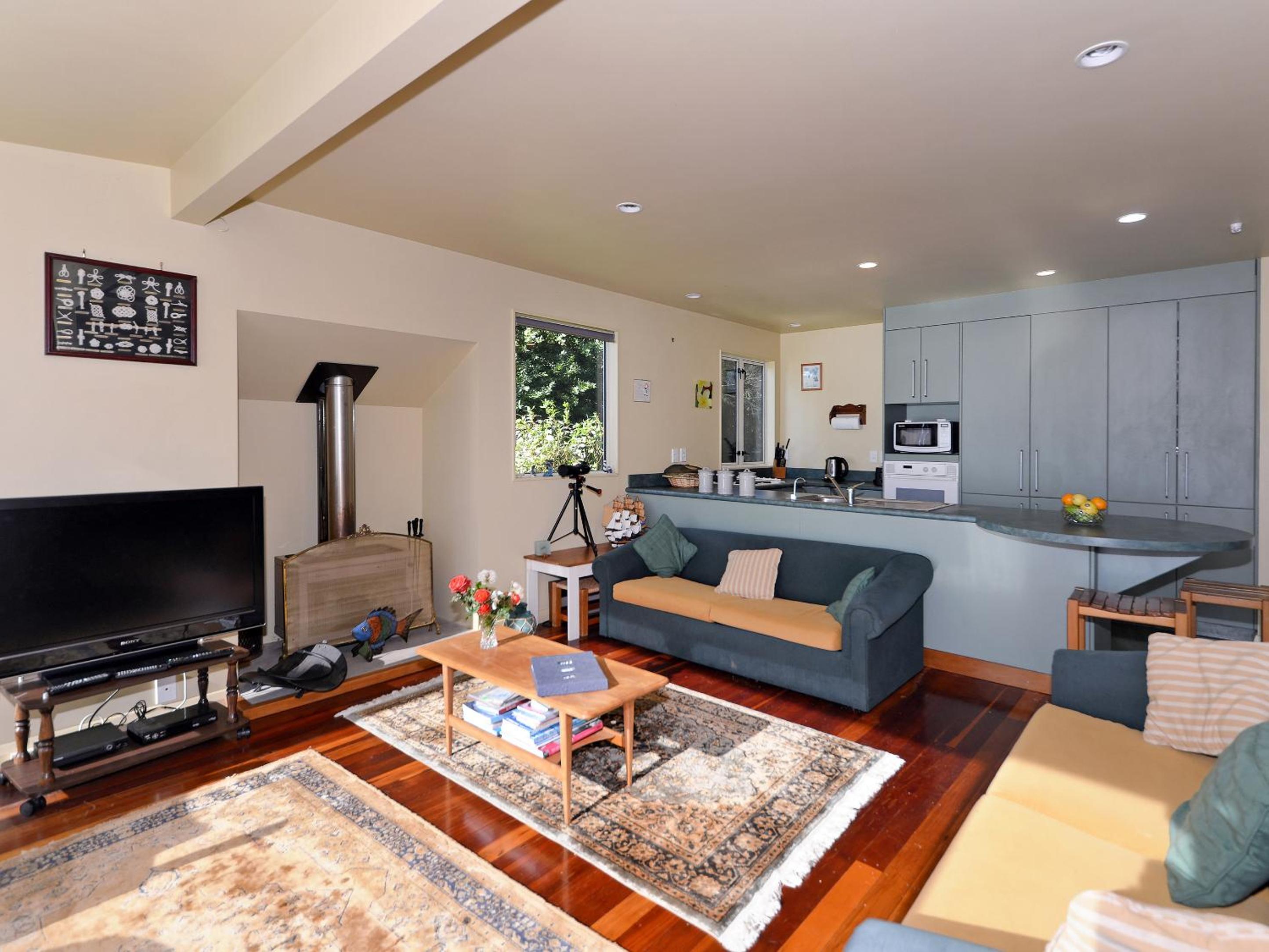 Ngaire's Haven - Mahau Sound Holiday Home view 4