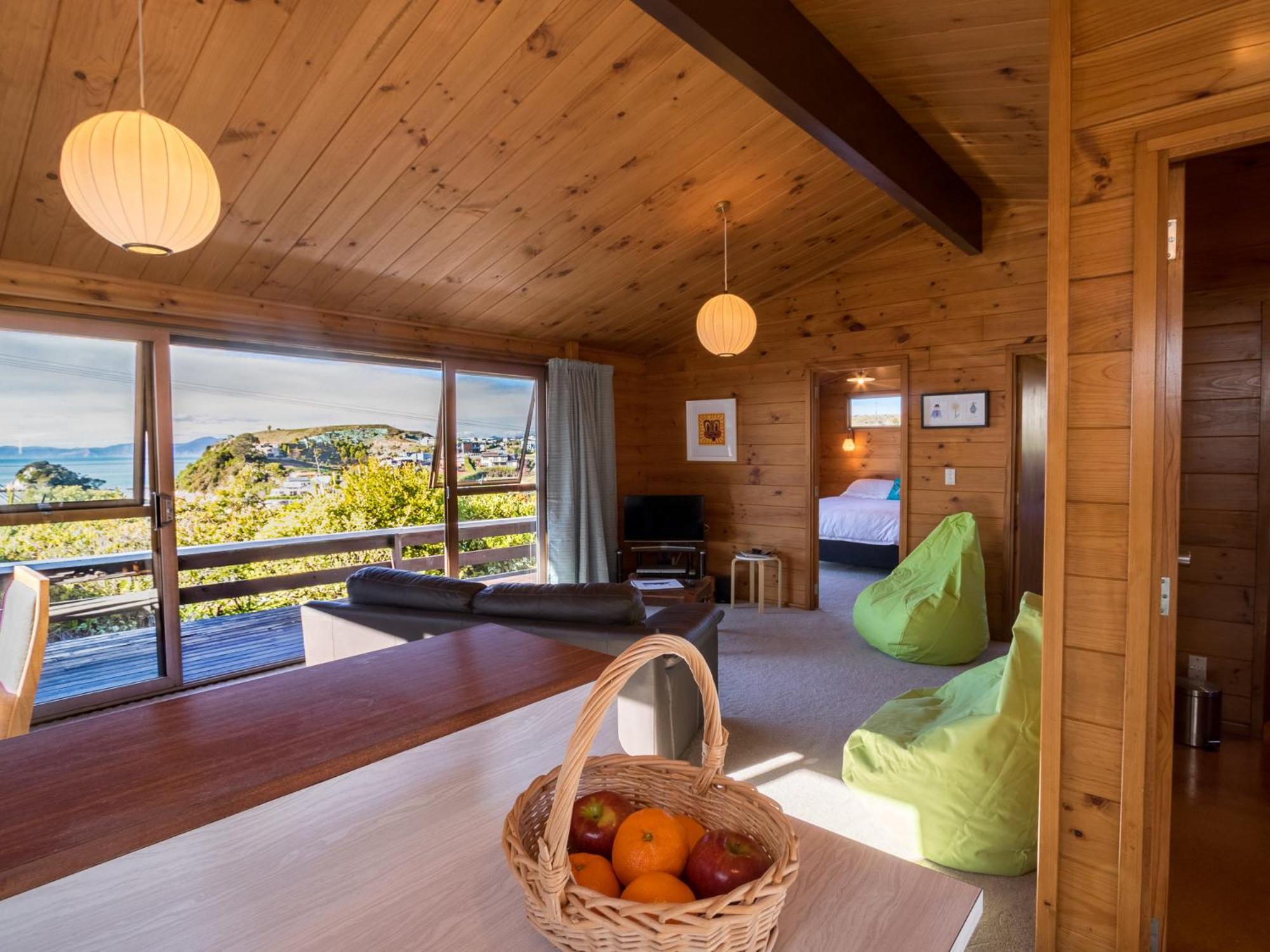 Beach House on the Ridge - Kaiteriteri House