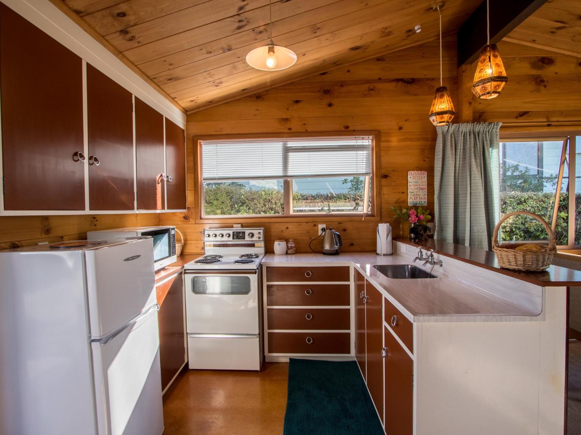 Beach House on the Ridge - Kaiteriteri House