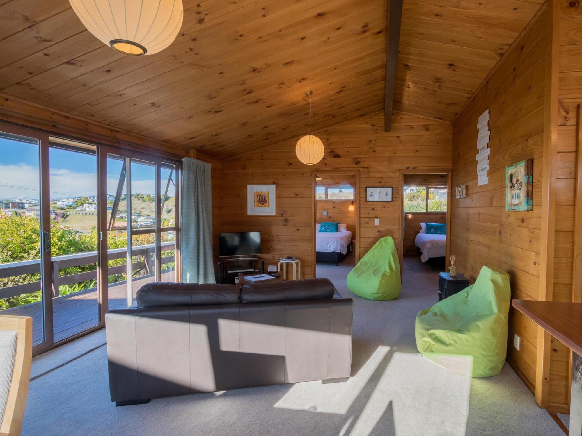 Beach House on the Ridge - Kaiteriteri House