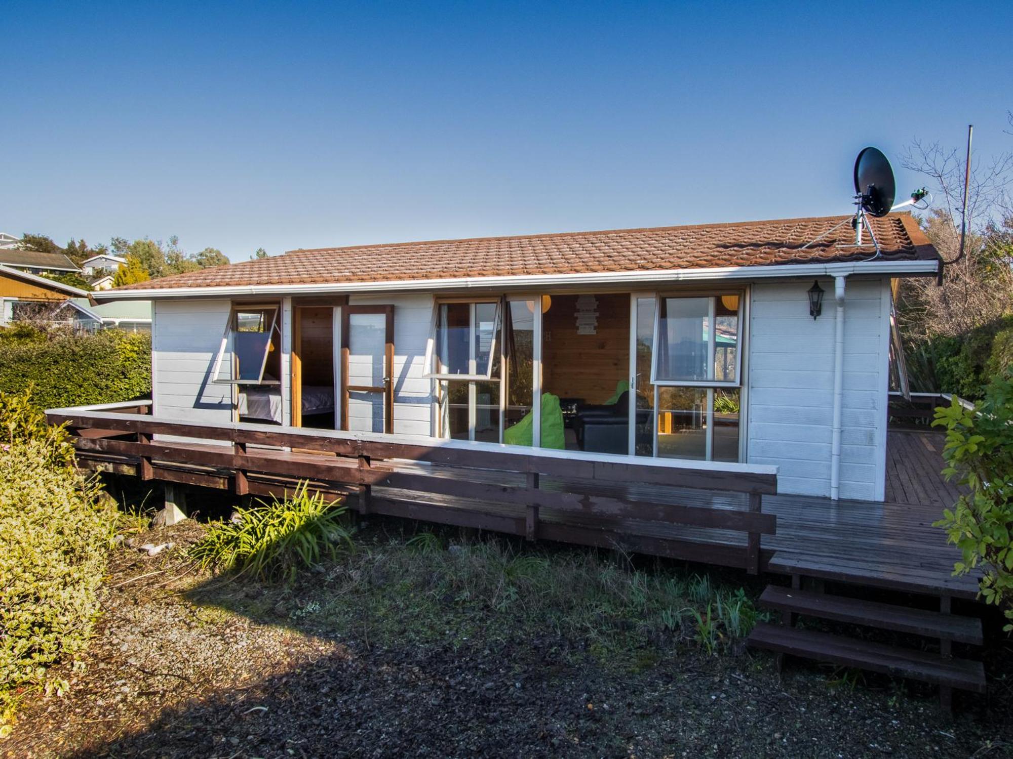 Beach House on the Ridge - Kaiteriteri House