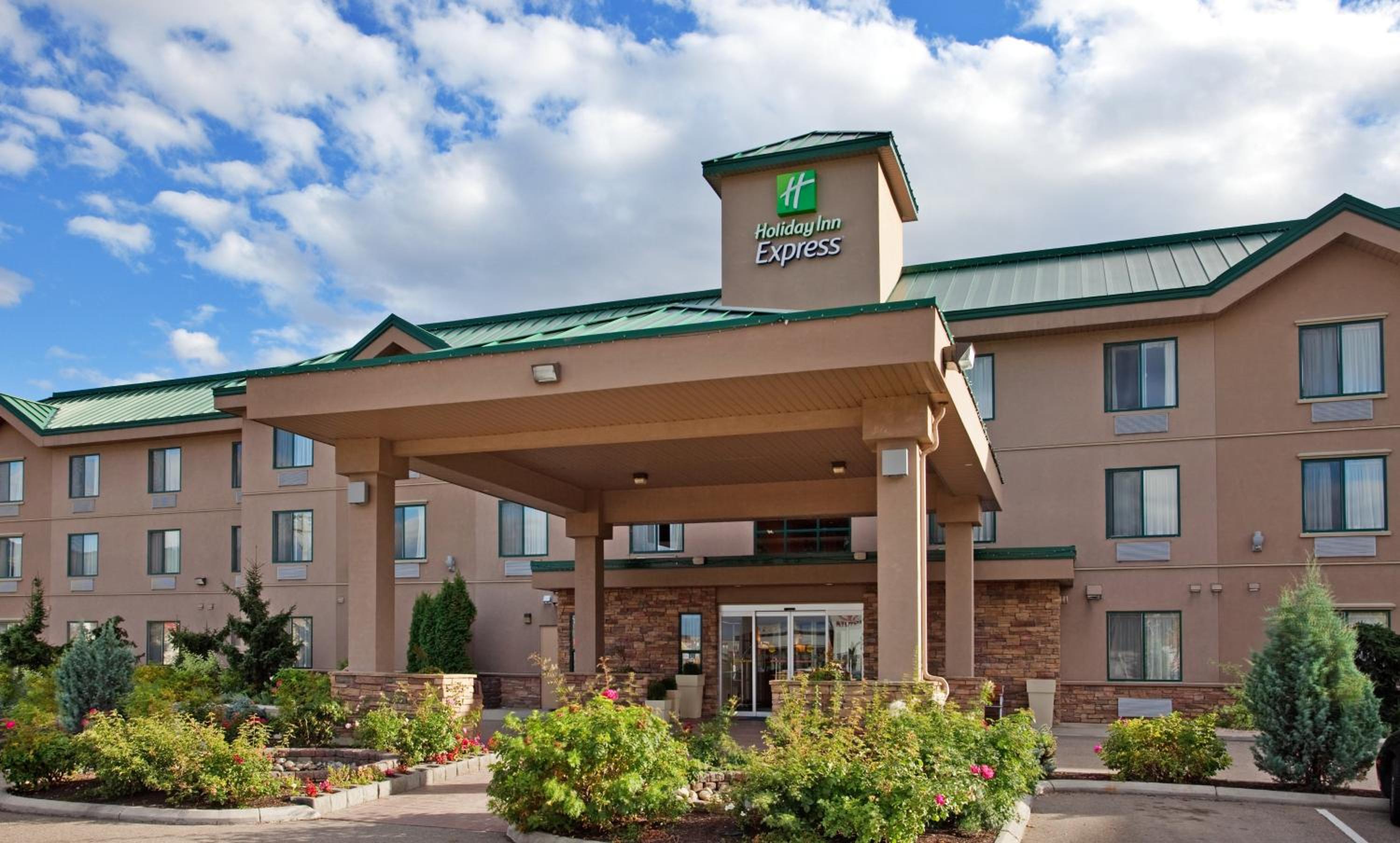 Vernon Vacations - Holiday Inn Express Hotel  Suites Vernon, an IHG Hotel - Property Image 78