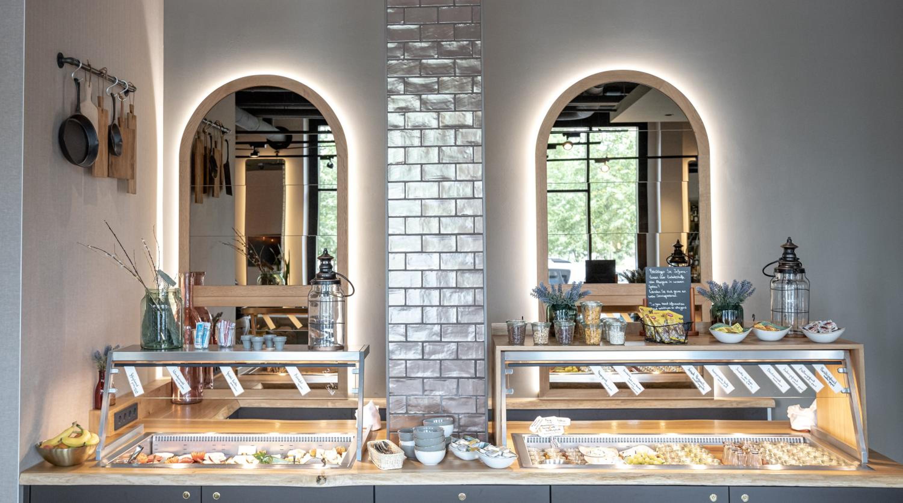 Dresden Vacations - Hotel Indigo Dresden - Wettiner Platz, an IHG Hotel - Property Image 10