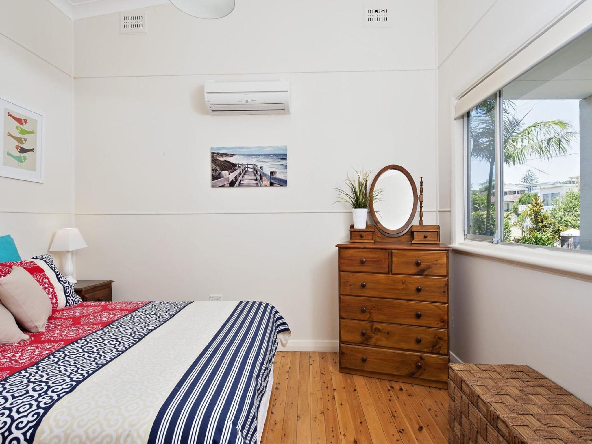 Fingal Beach Shack