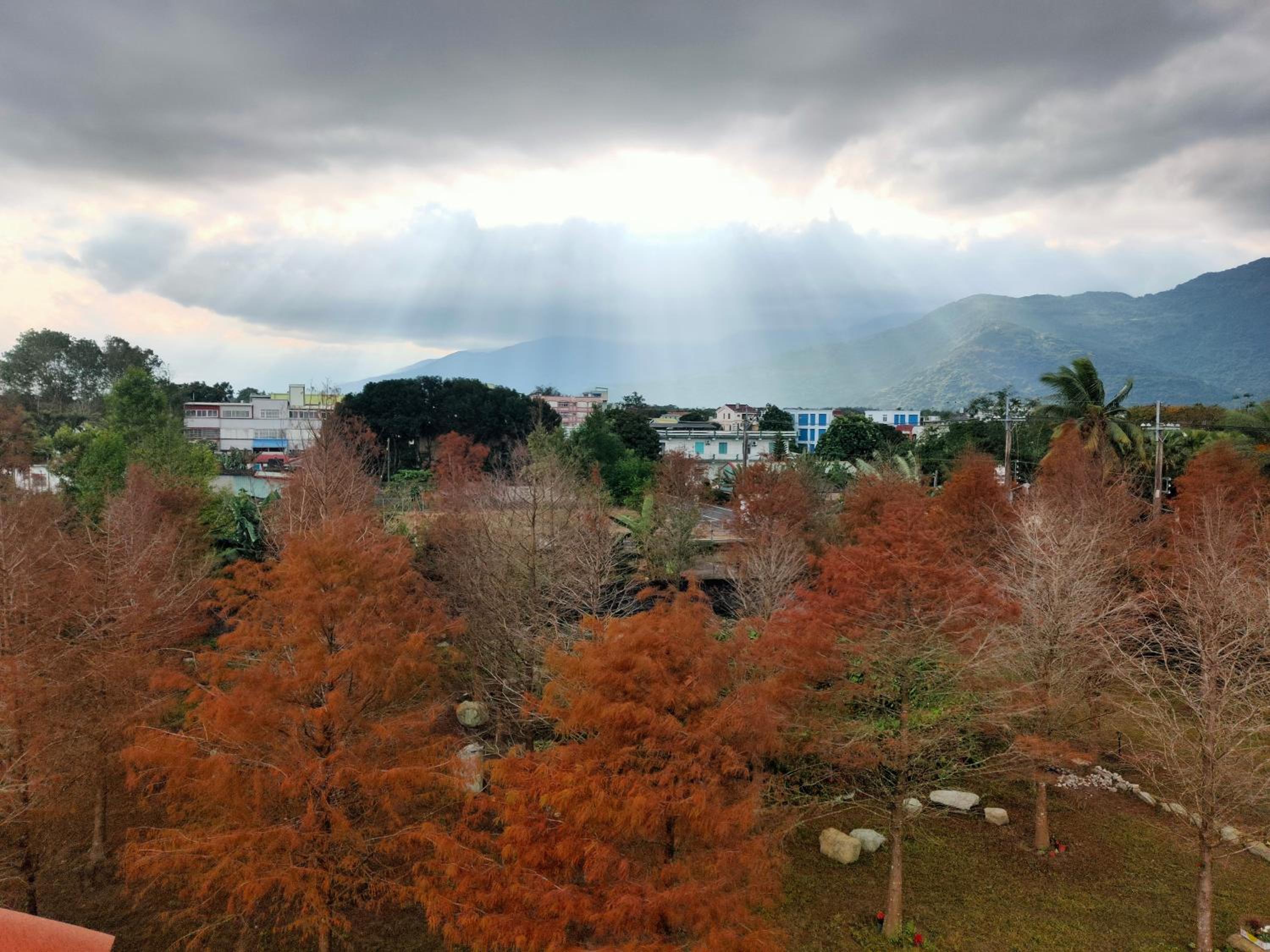谷築石苑 view 2