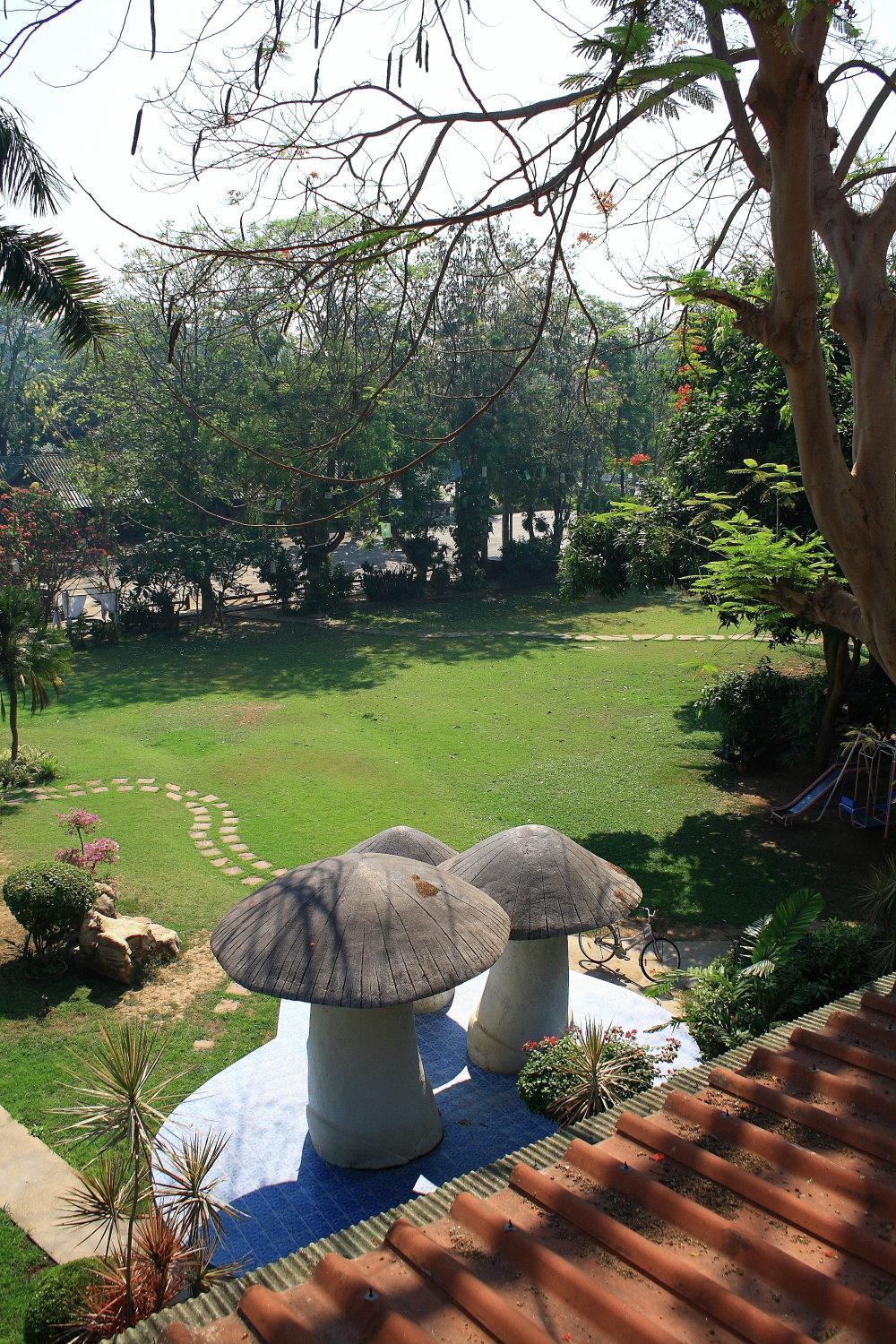 Duenshine Resort
