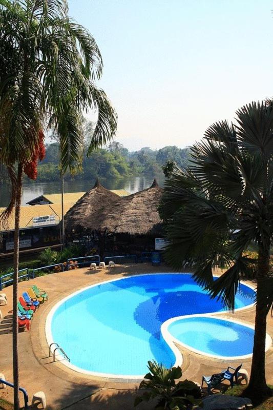Duenshine Resort