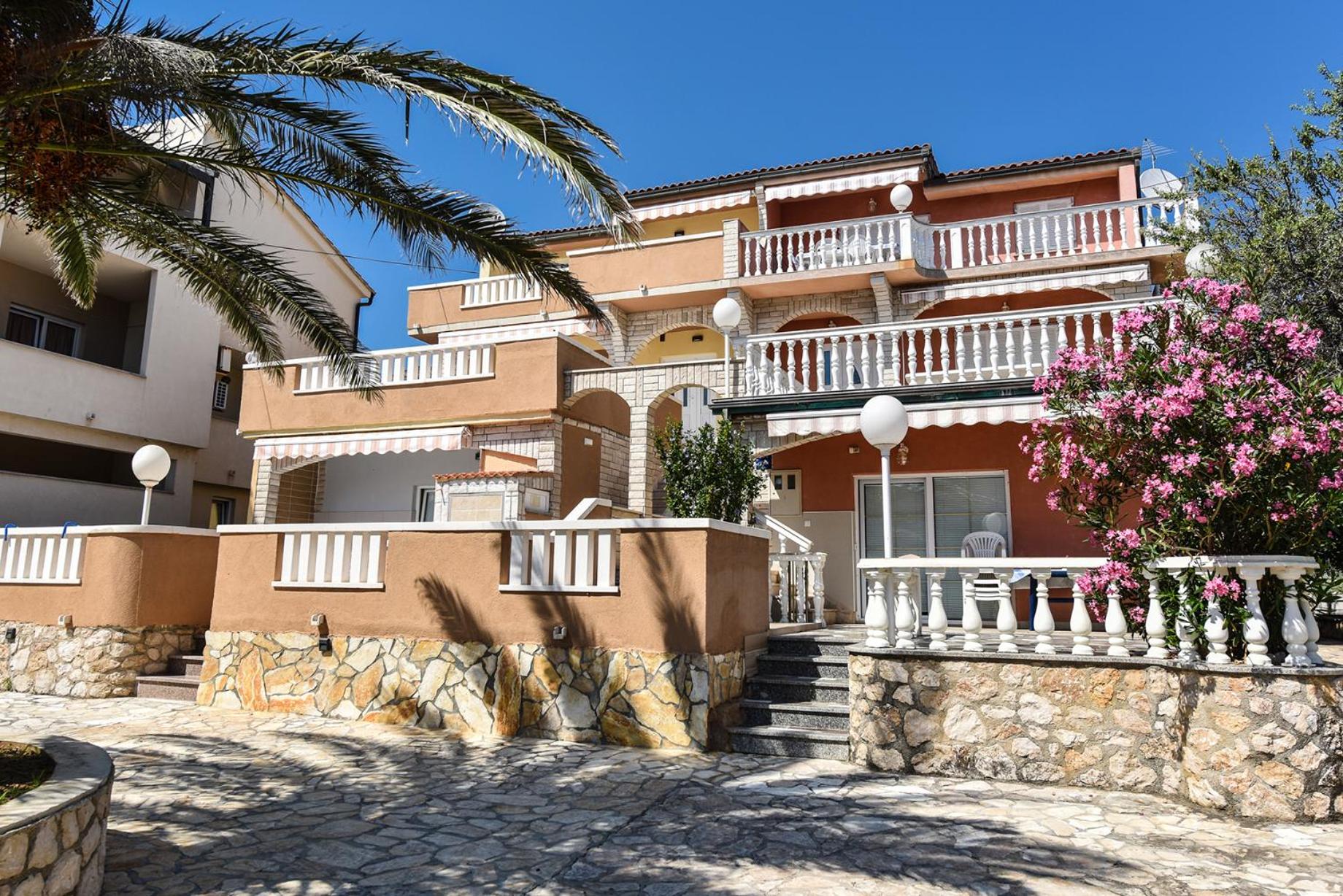 Apartments Bella Sky II