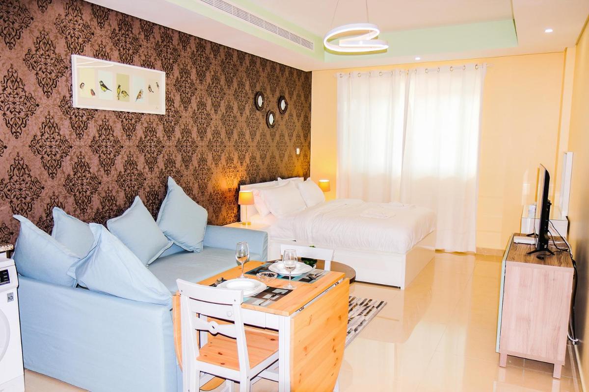 SHH - Amazing Studio in Hercules Tower, Wadi Al Safa