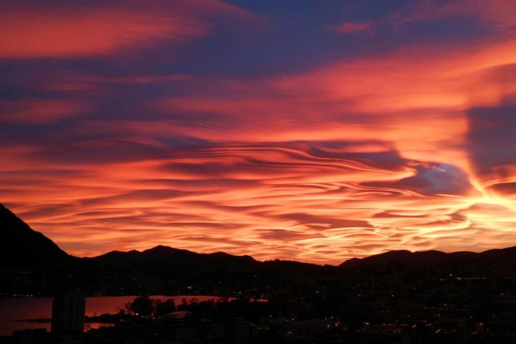 FLAT WITH AMAZING VIEW OVER THE GULF OF LUGANO view 3