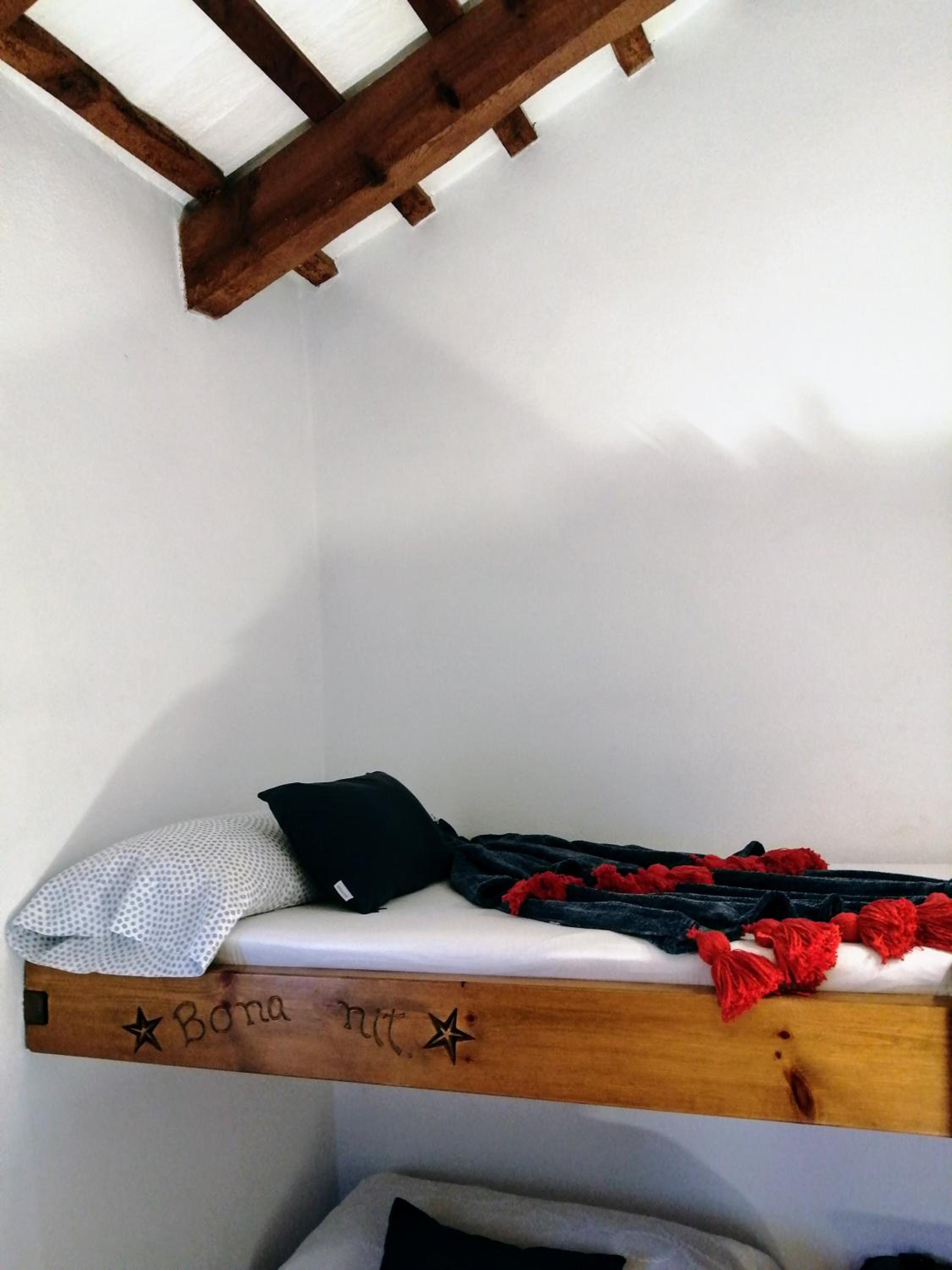 Photo 32