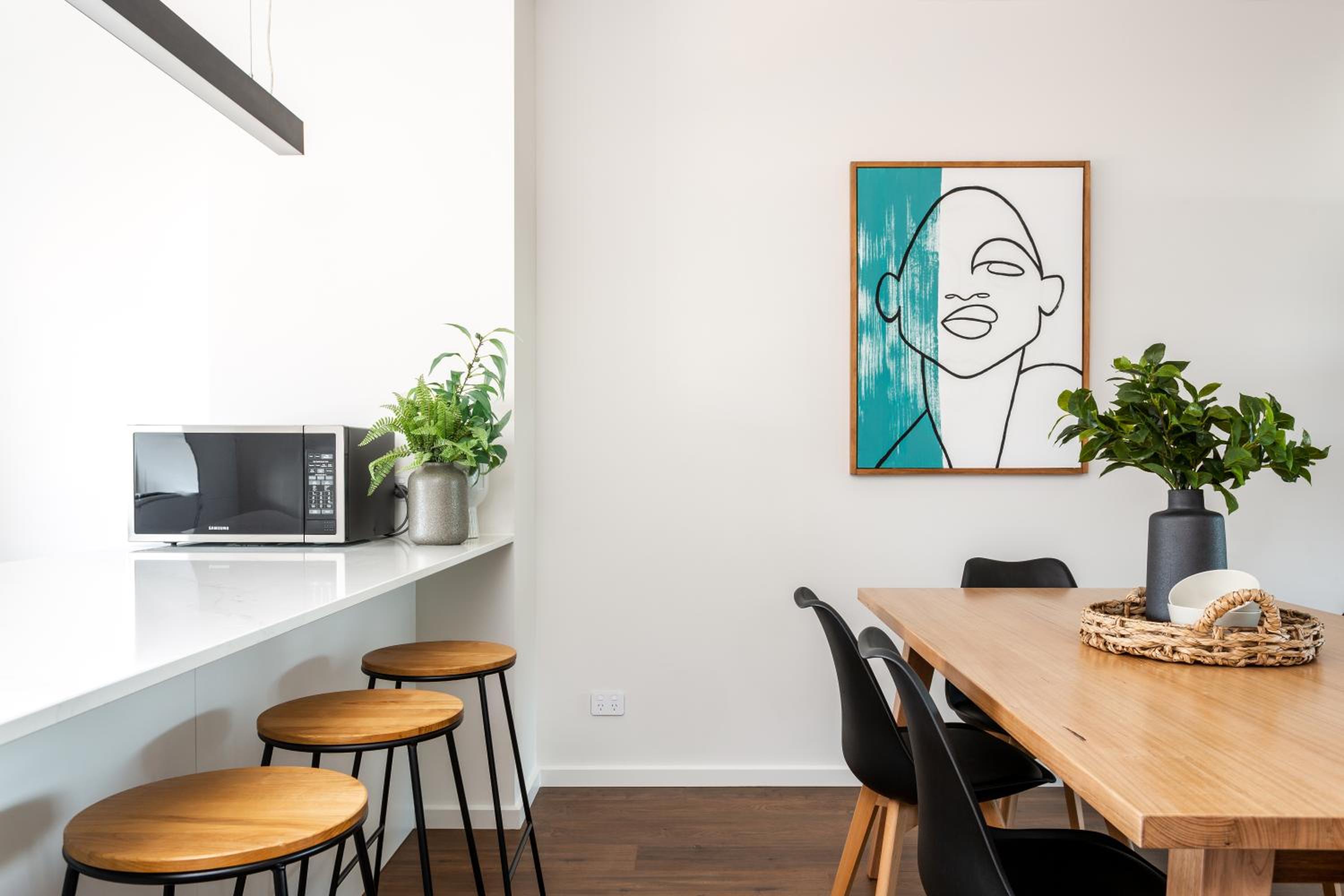 Little Grenfell Apartments by Urban Rest view 3