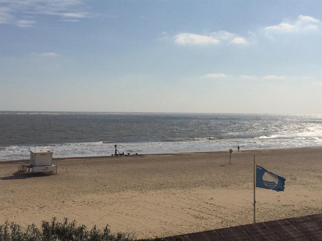 Moray Beachside Apartments