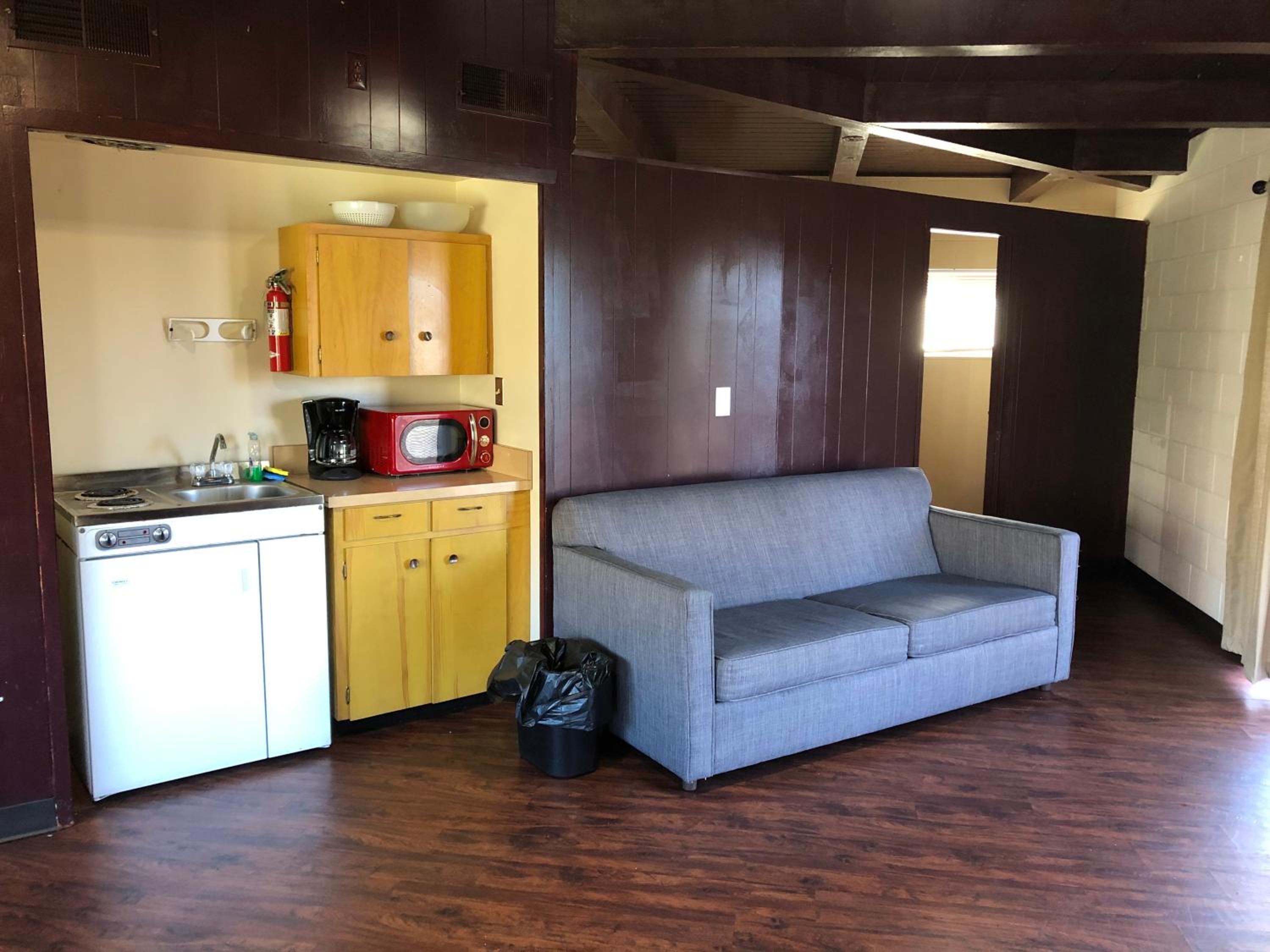 Photo 16