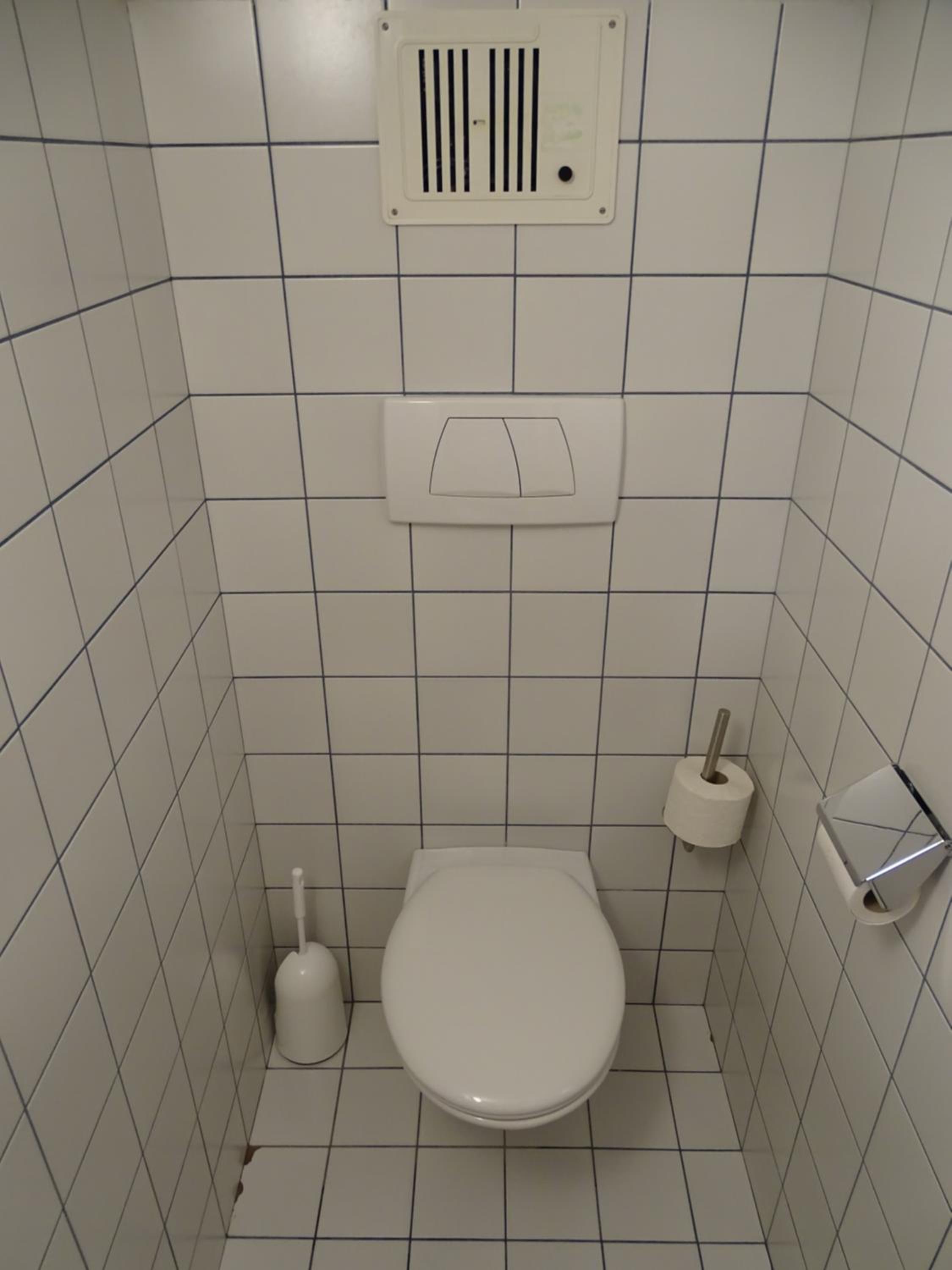 Photo 100