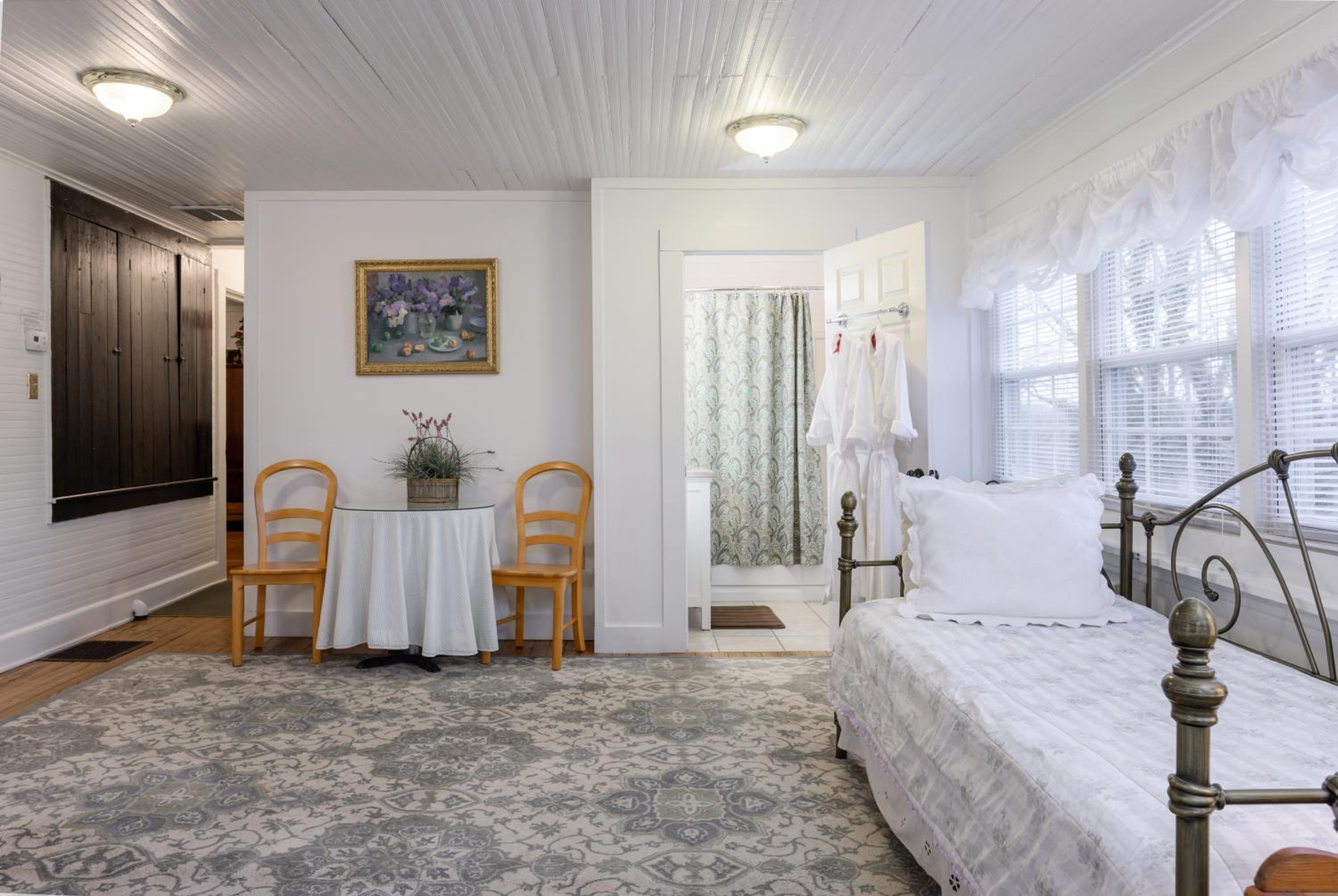 Oakland Cottage Bed and Breakfast
