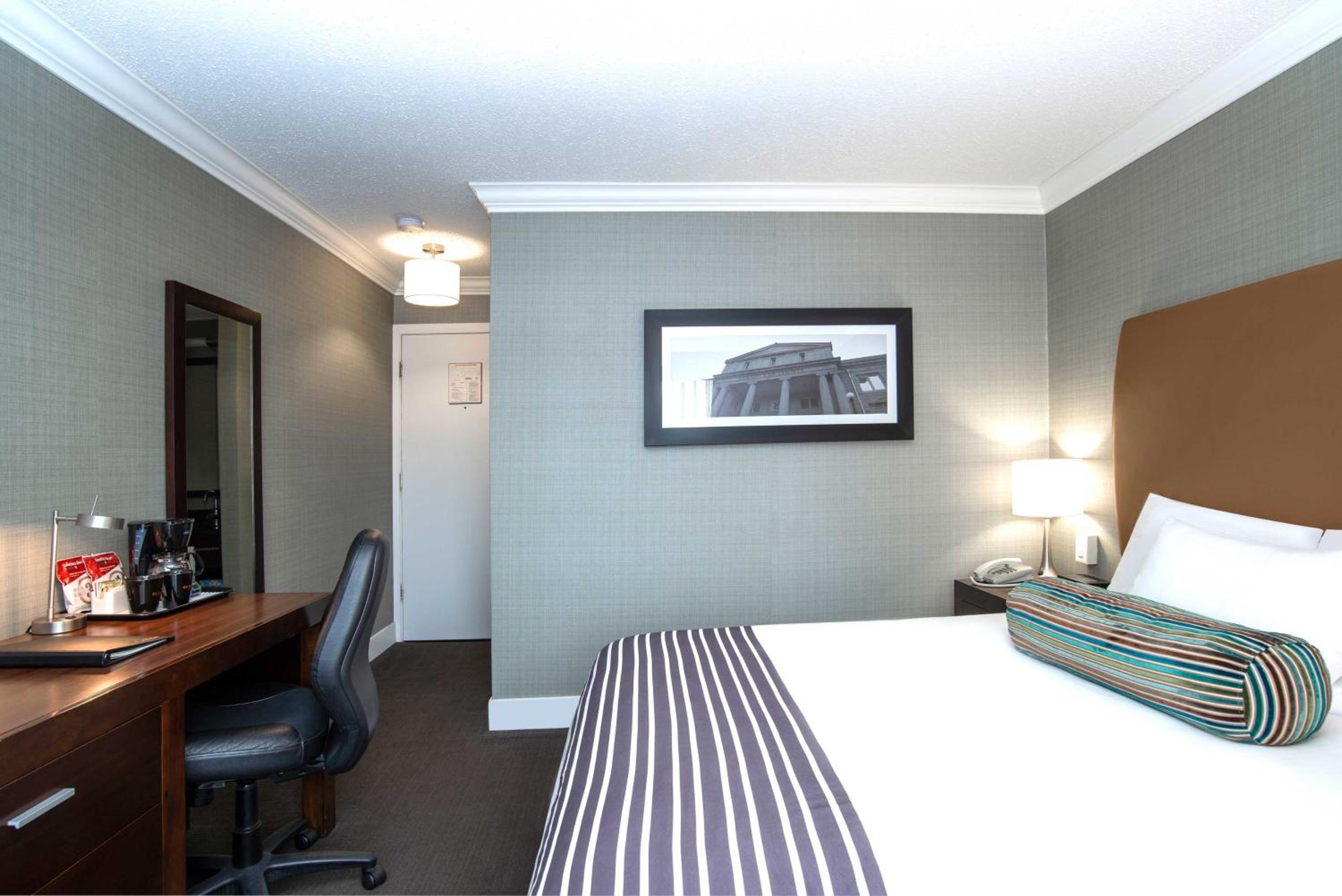 Vernon Vacations - Sandman Hotel Vernon - Property Image 28