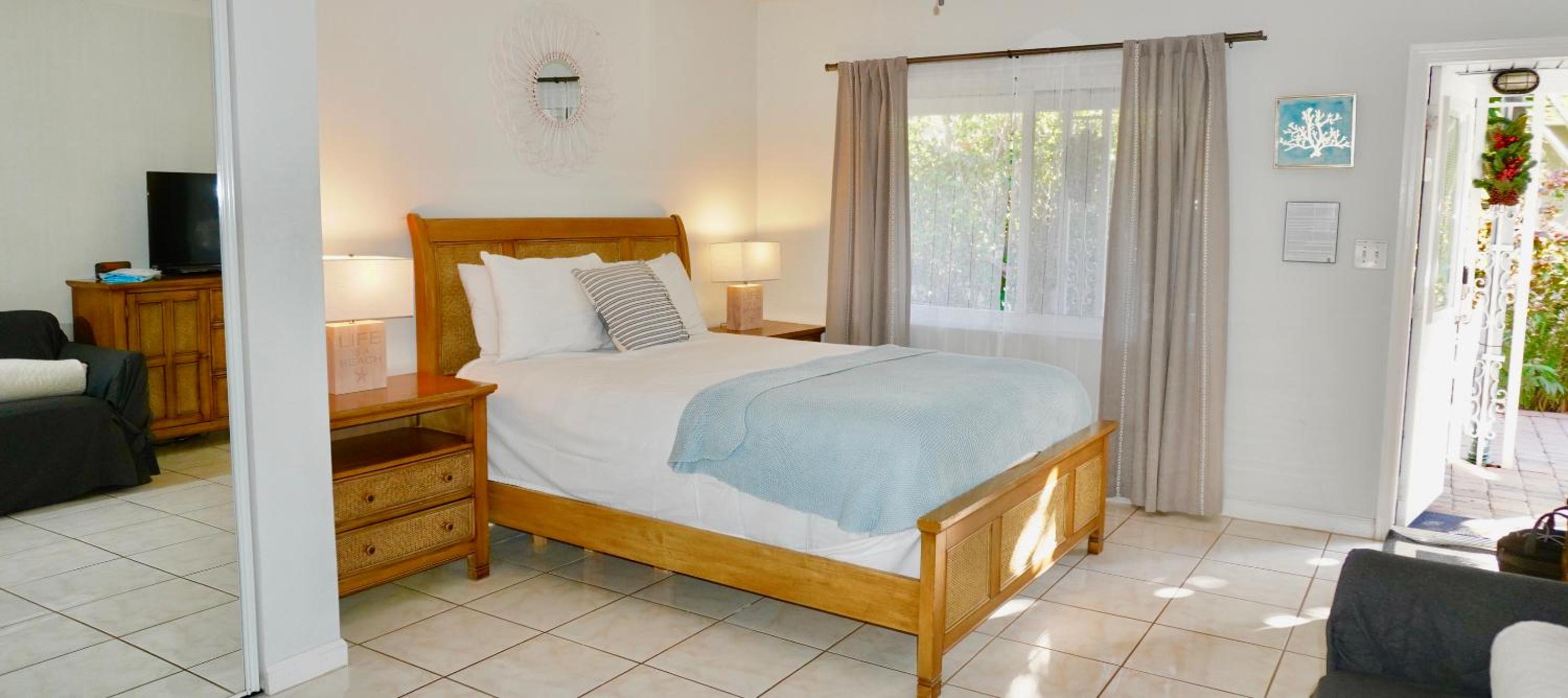 4145 By The Sea Inn & Suites