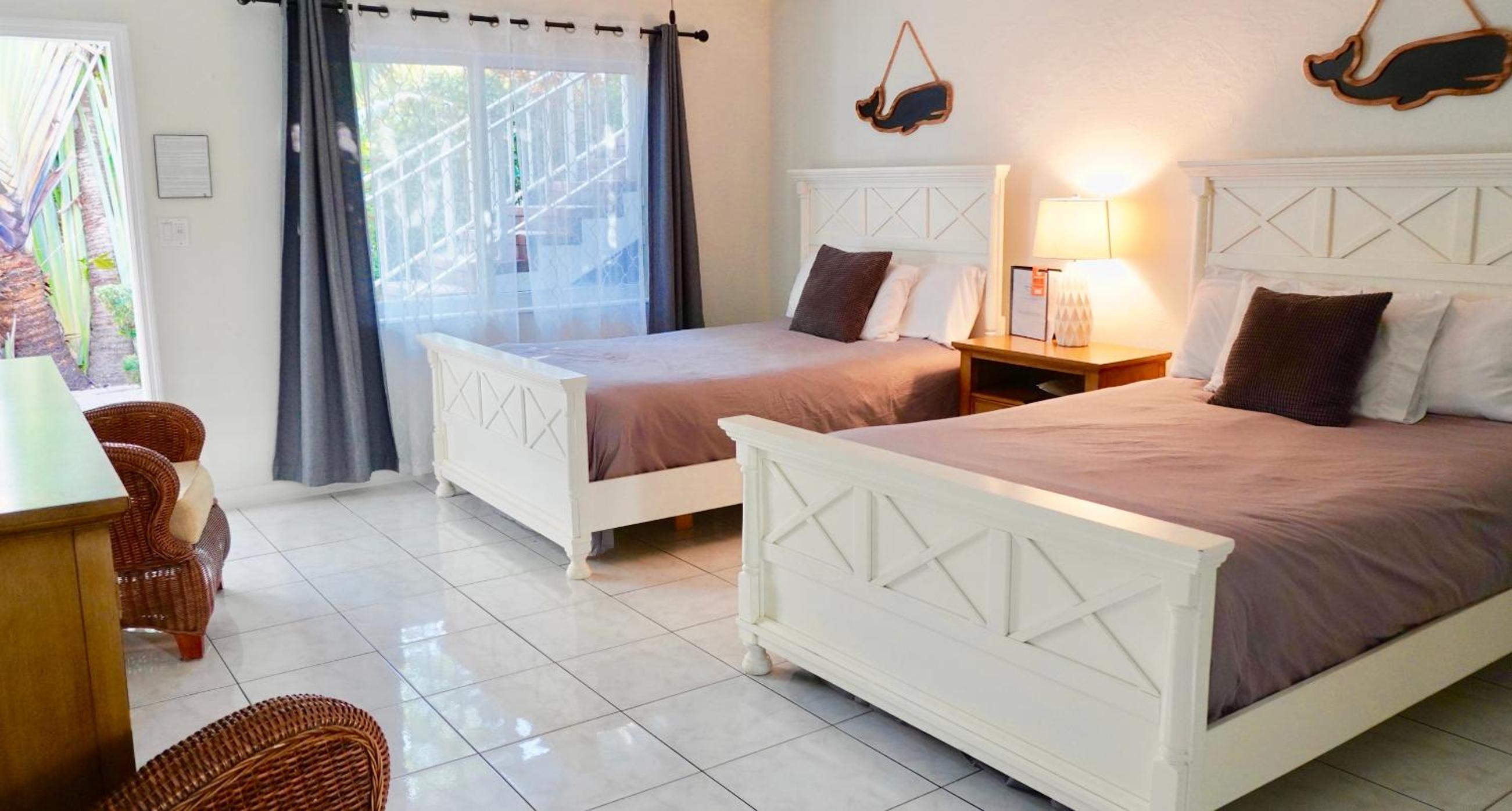 4145 By The Sea Inn & Suites