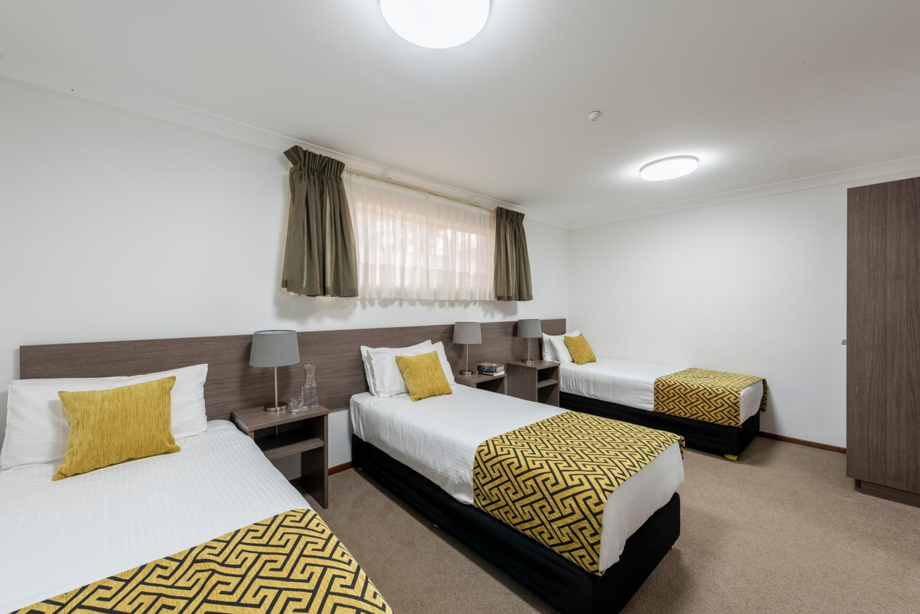 Best Western Plus Ambassador Orange