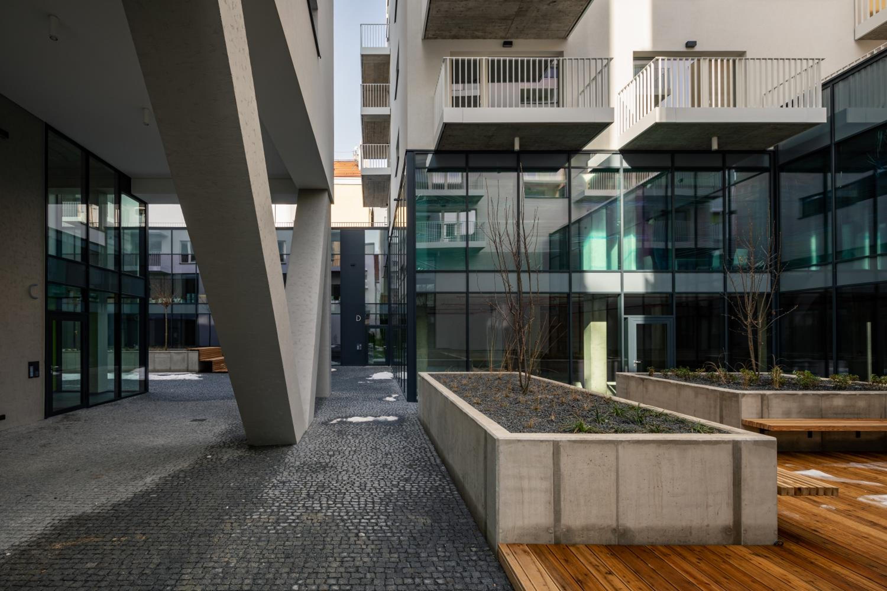 Prague Days - Apartment with Balcony and Parking in Trendy New Residential Area in Karlín