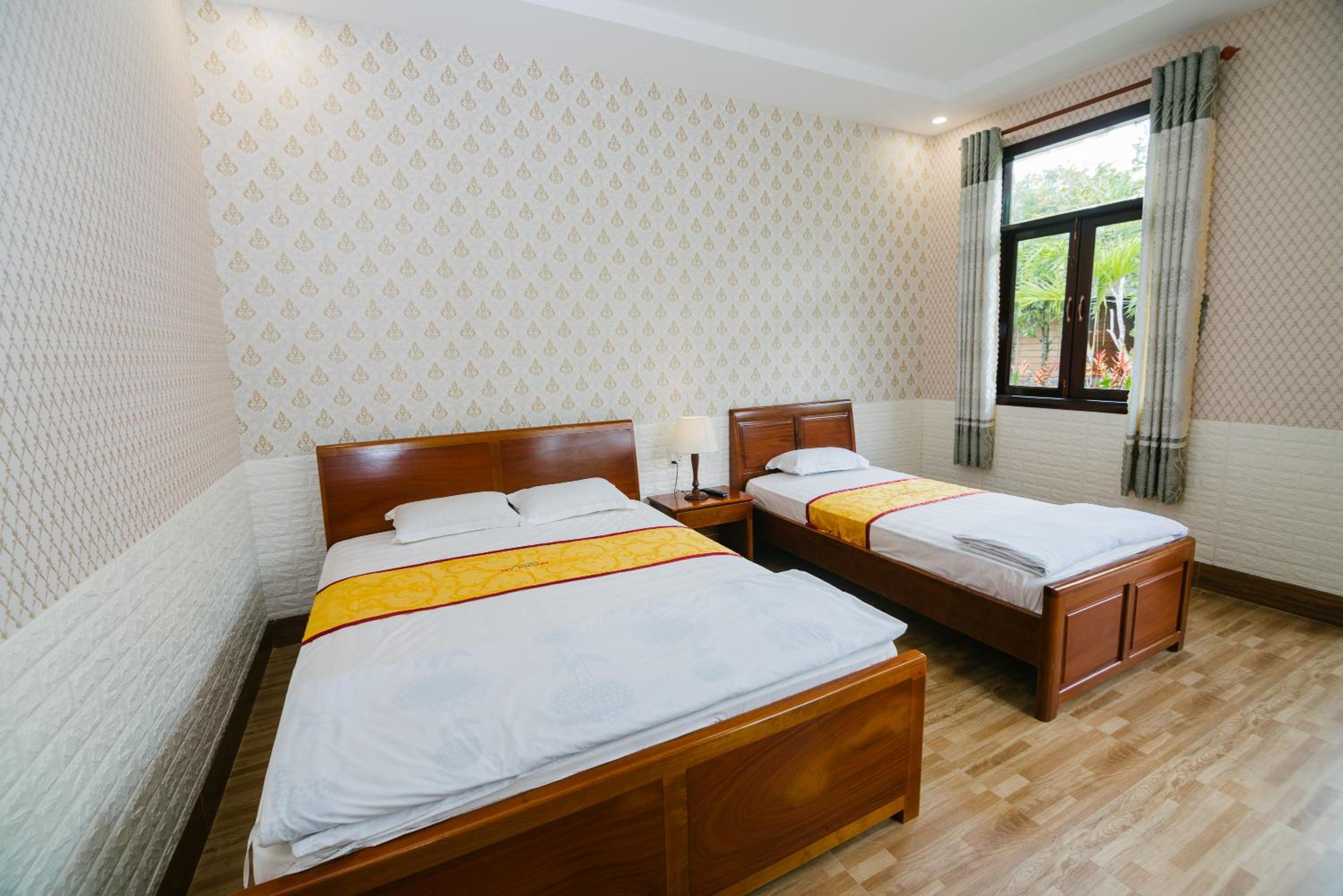 Mỹ Khánh Resort