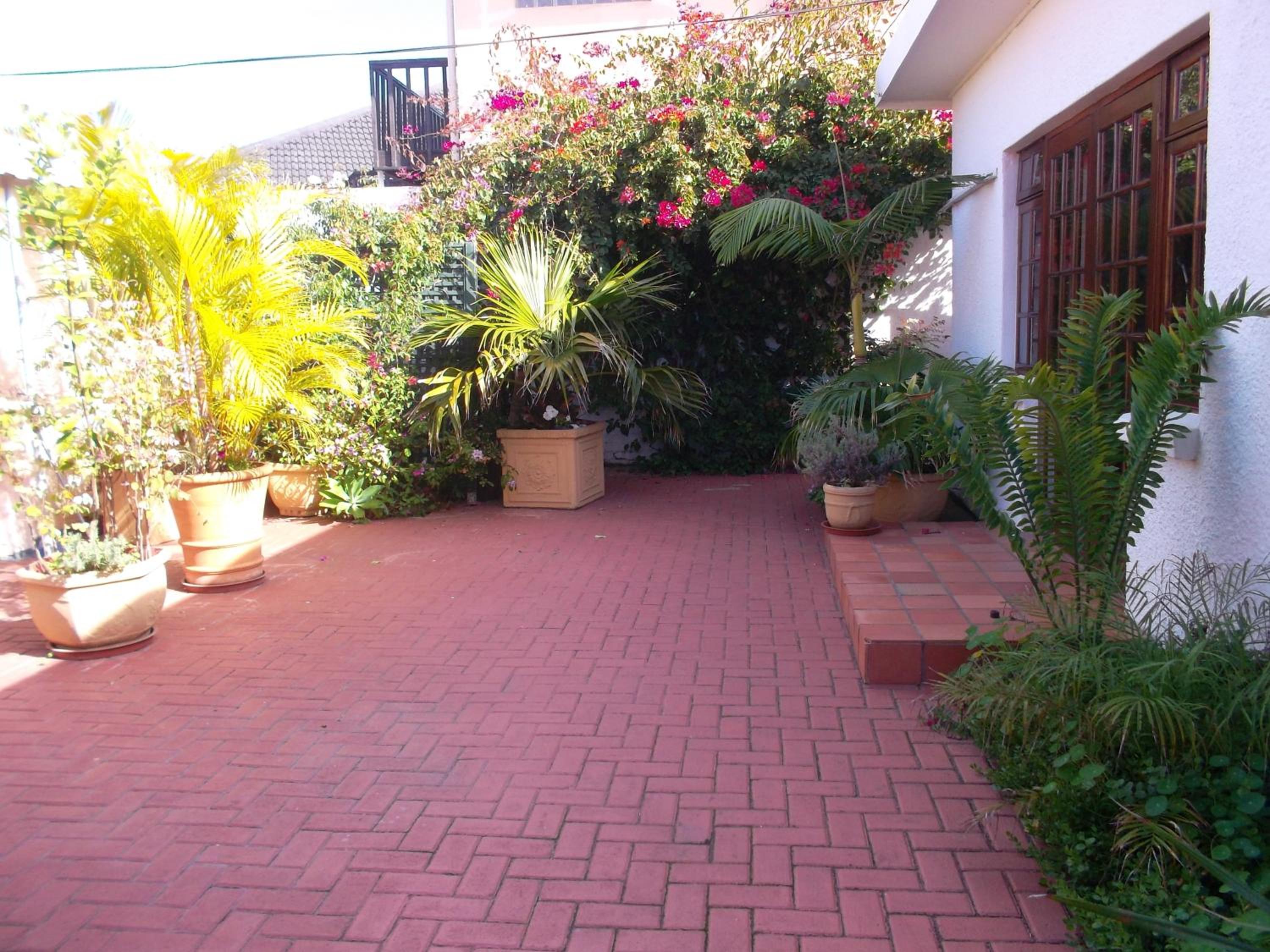 Photo 36