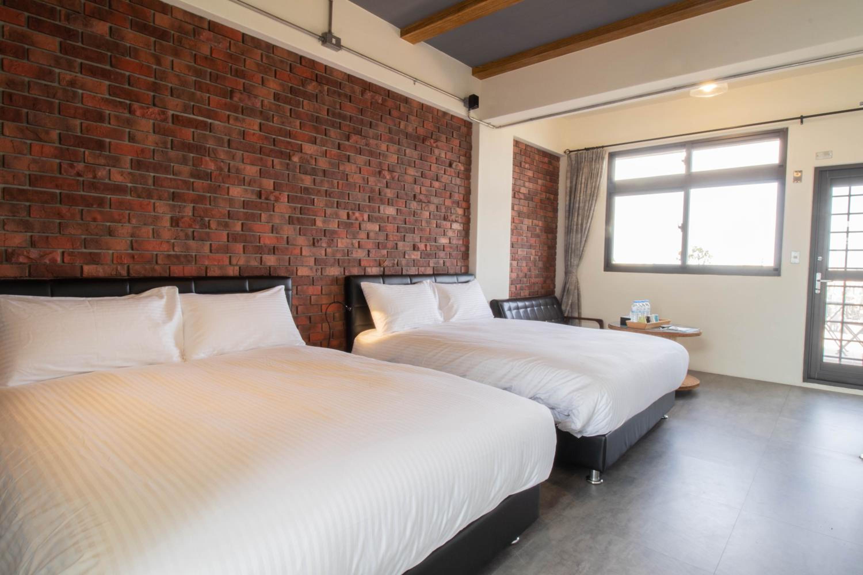 Ji Ye Jing Zhan B&B