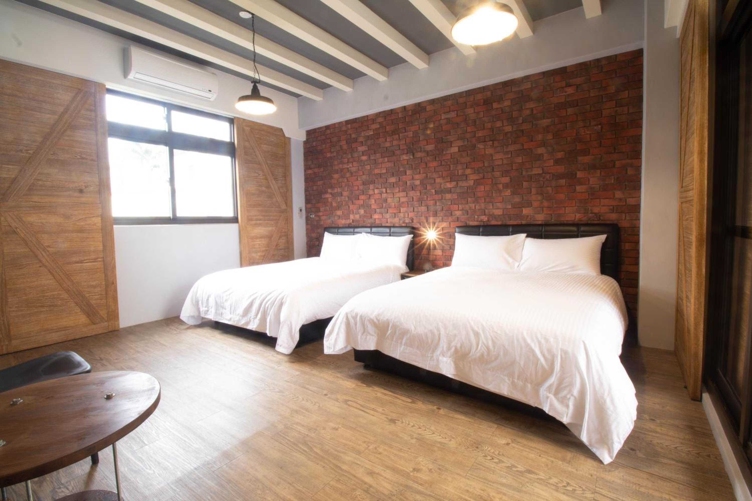 Ji Ye Jing Zhan B&B
