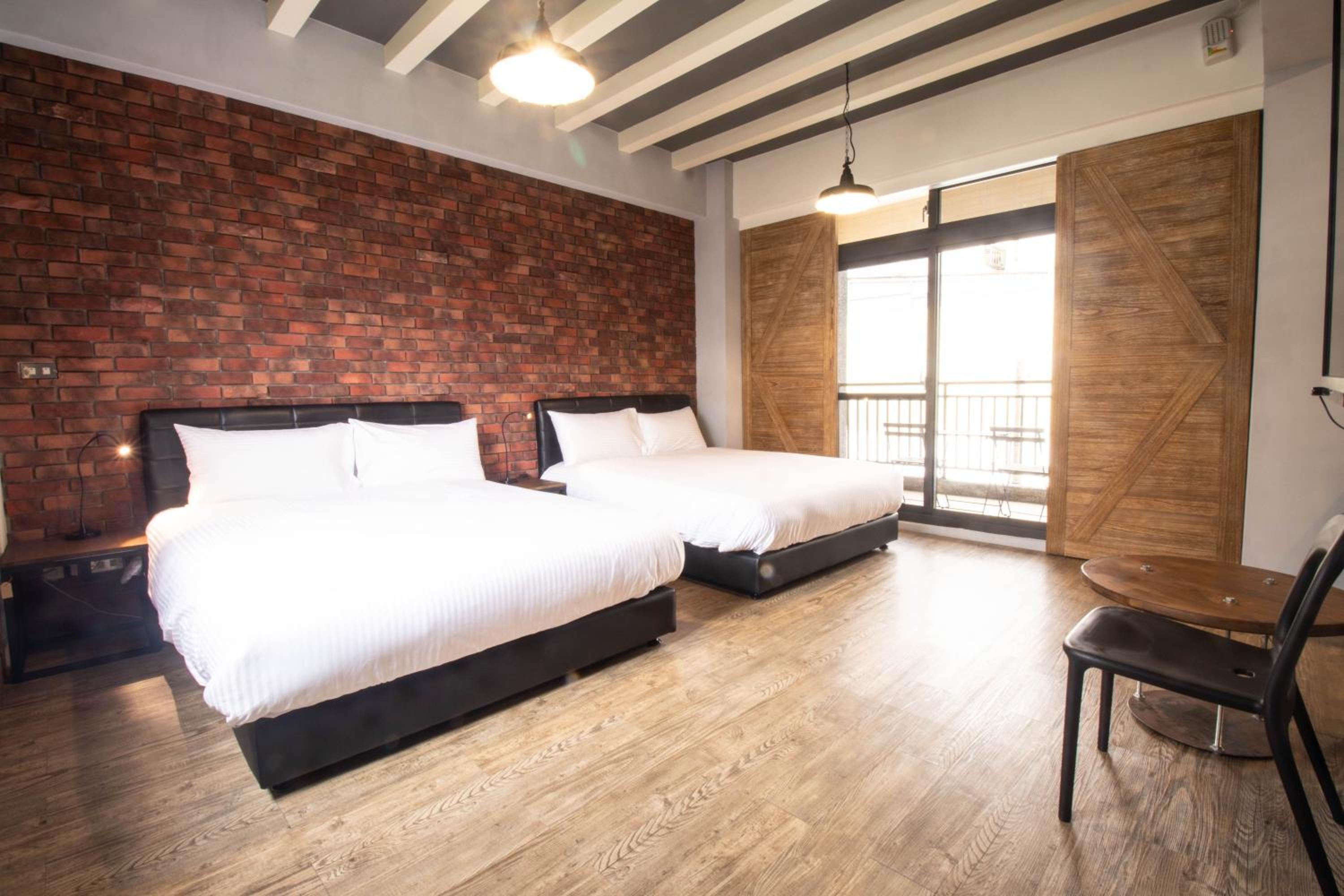 Ji Ye Jing Zhan B&B
