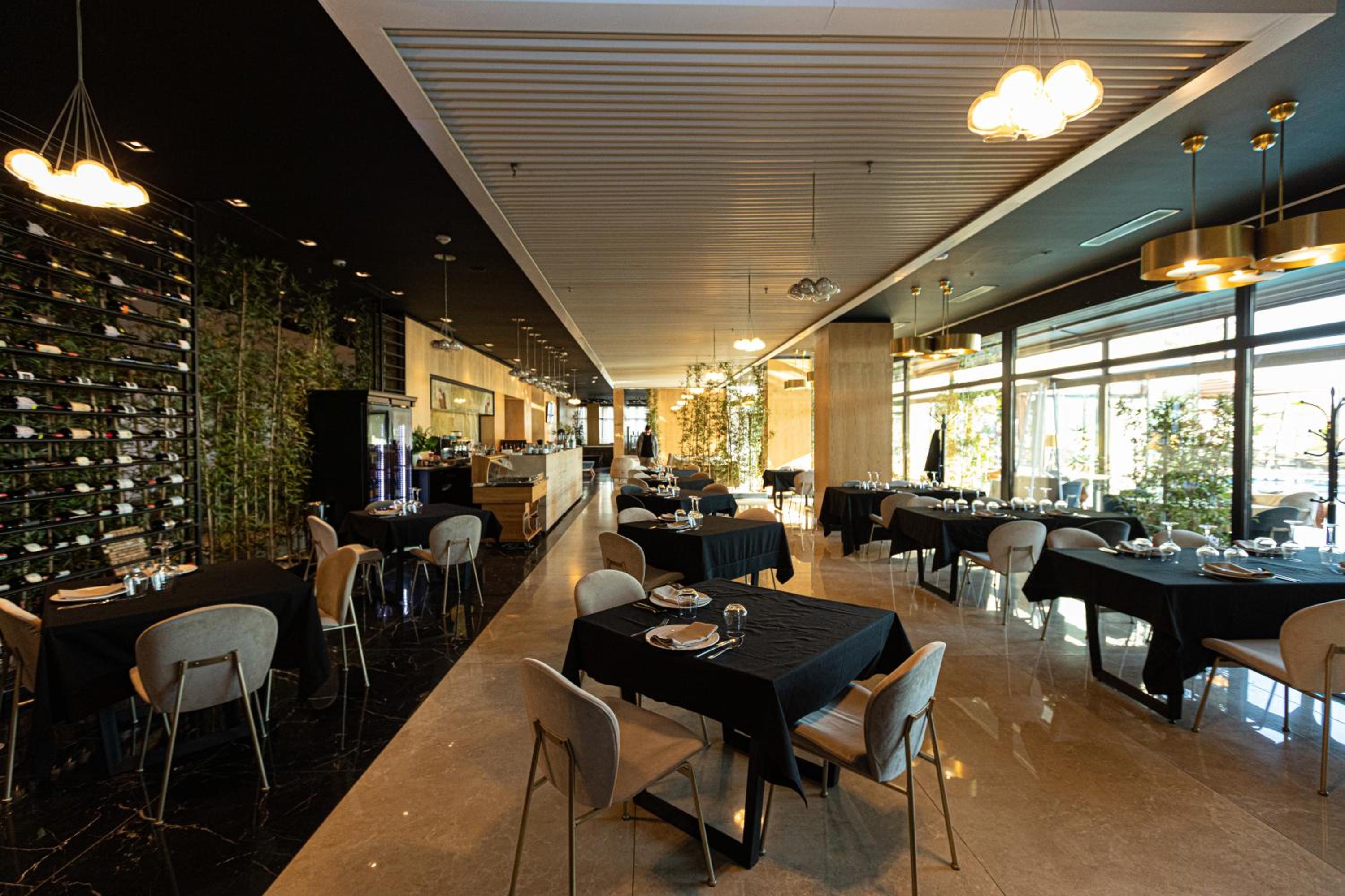 restaurant