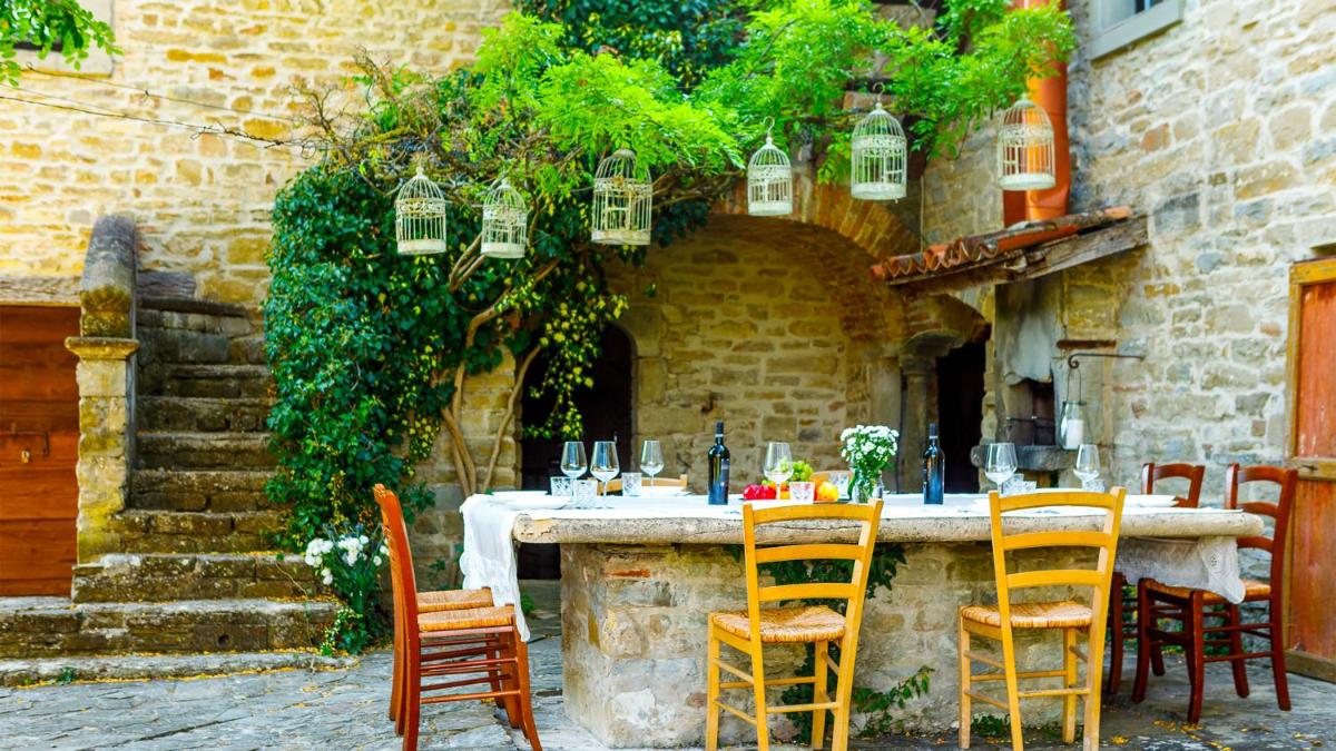 PIEVE DEL BORGO 6&2, Emma Villas view 3