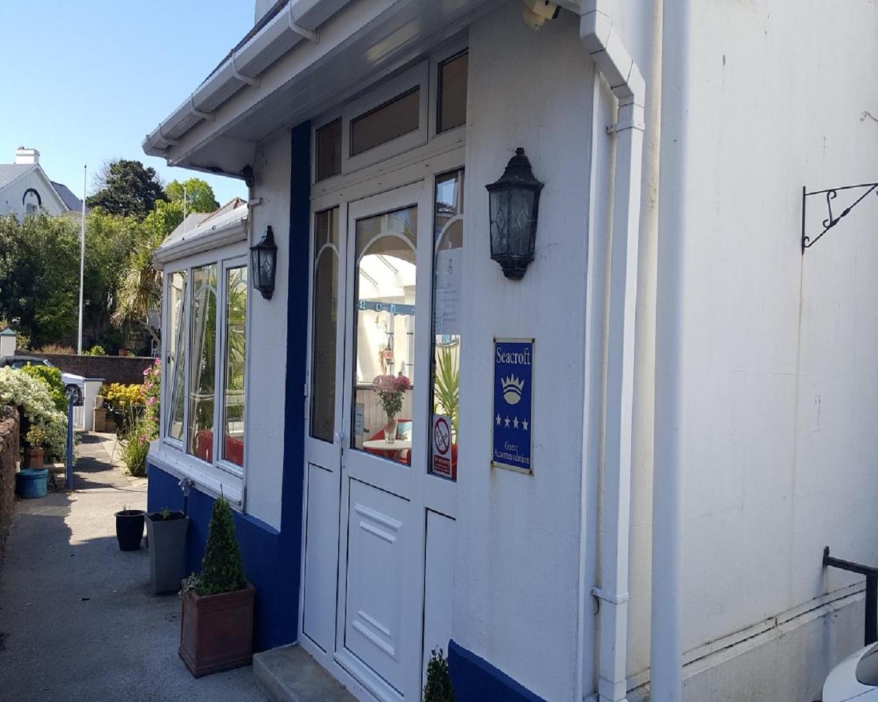 Seacroft Guest House