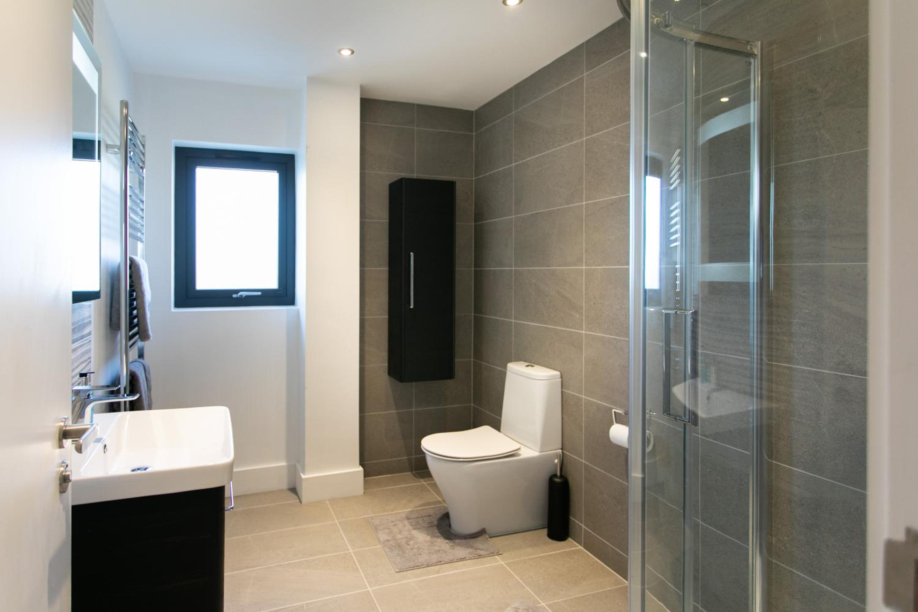 Custom House Apartments view 5