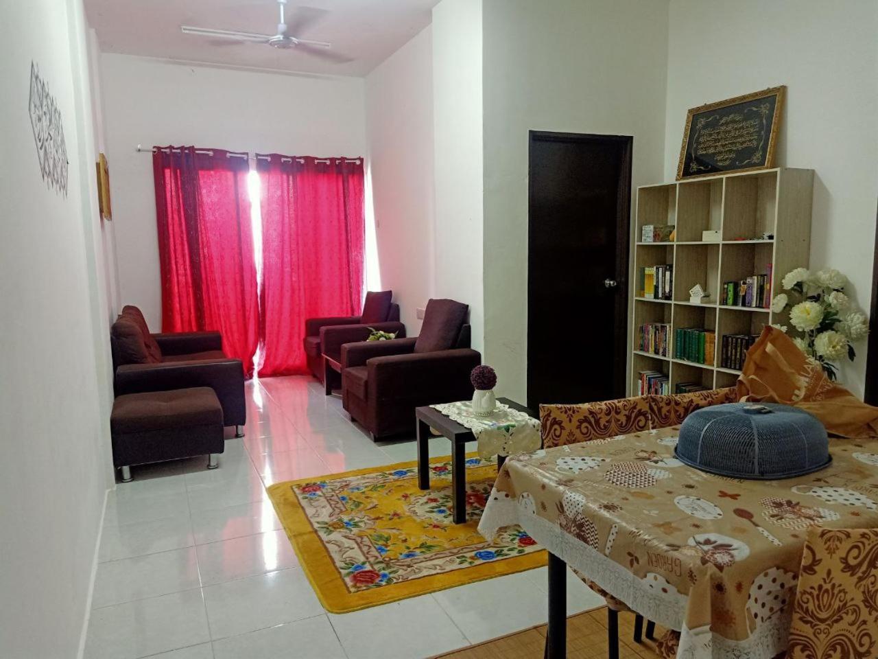 Homestay Musafir Apartment Seri Iskandar 2.0