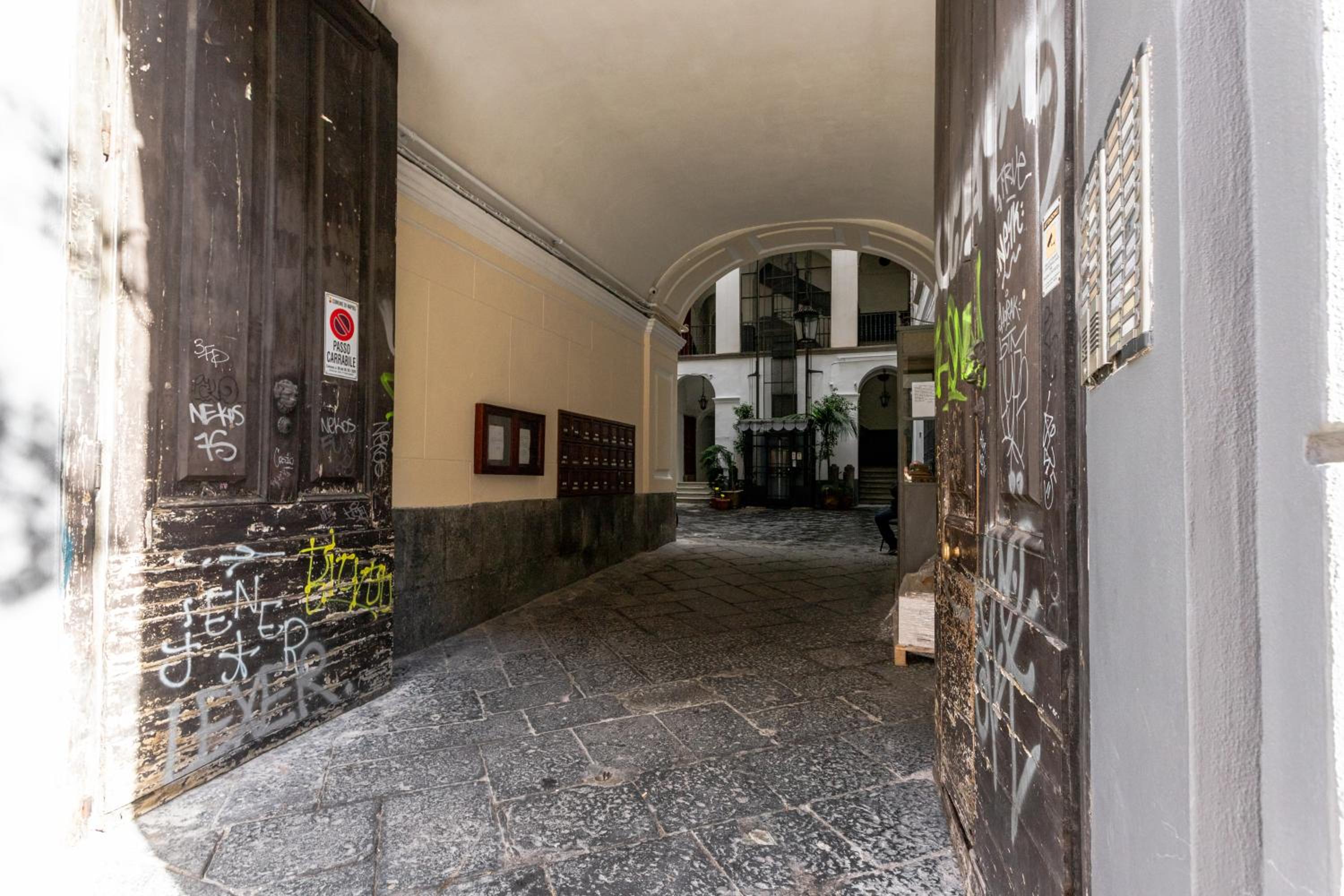 Arka Apartments